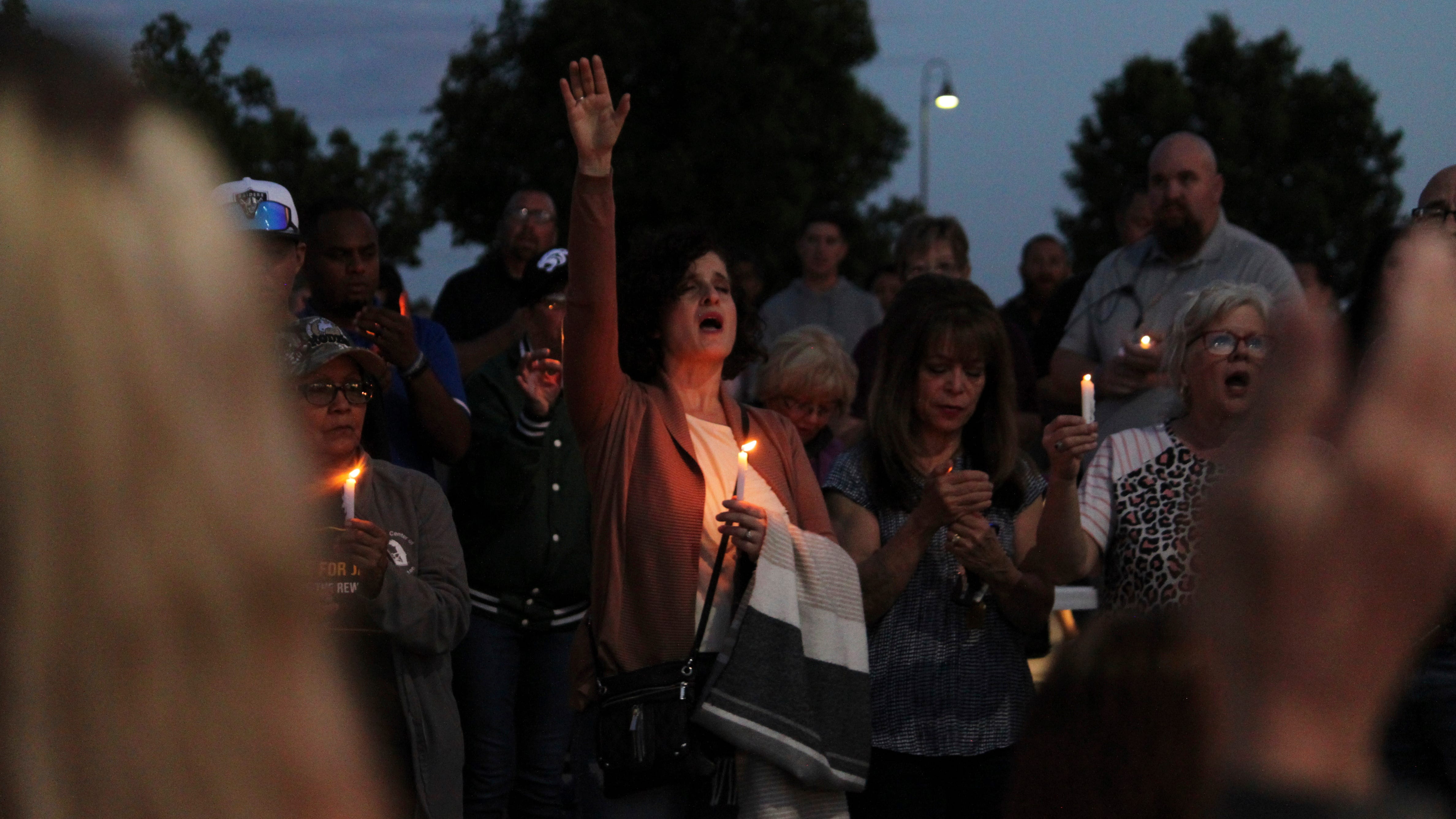 New Mexico gunman who killed 3 and injured 6 shot randomly at cars, houses, police say
