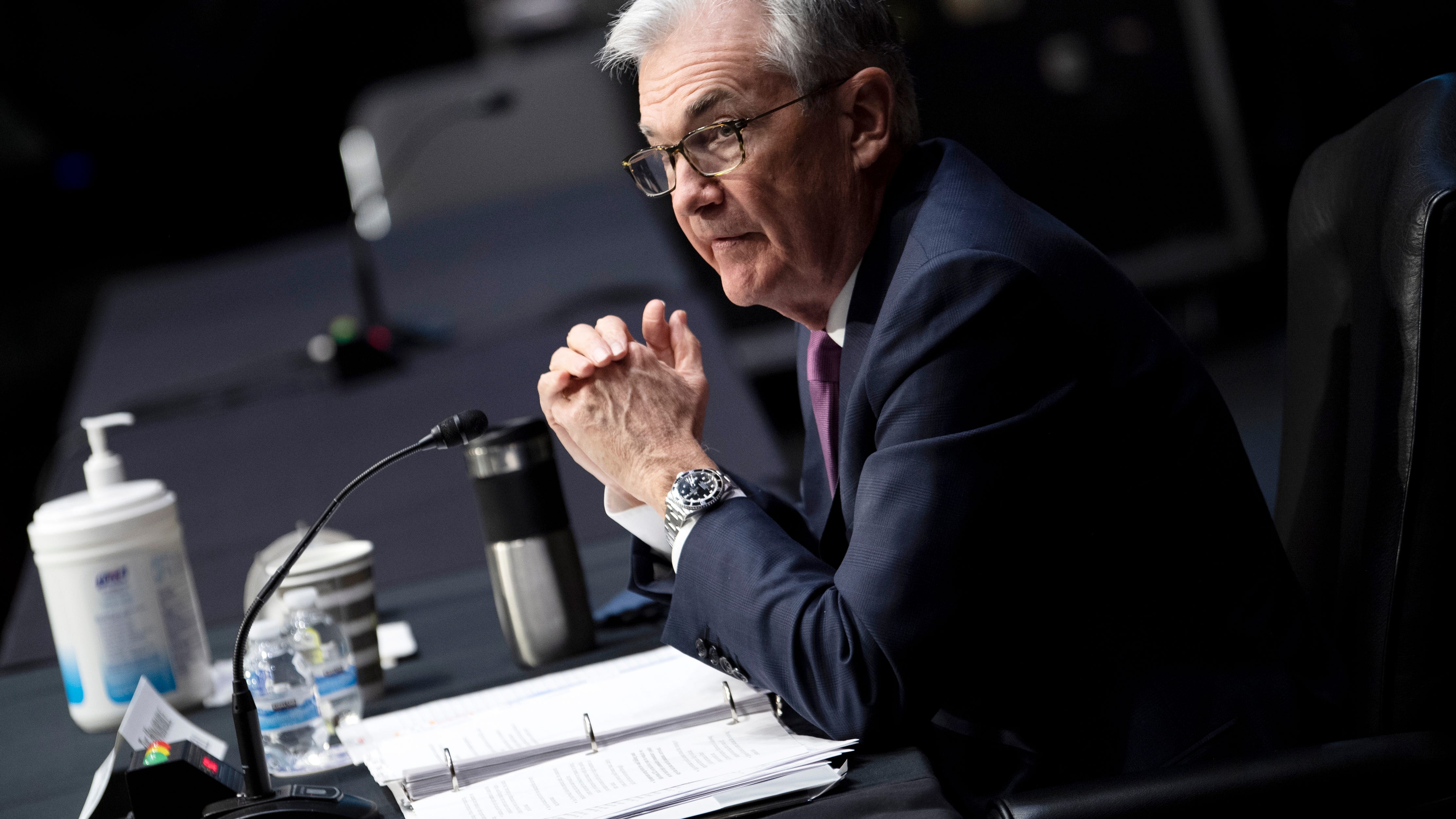 Fed survey finds economy growing modestly despite COVID