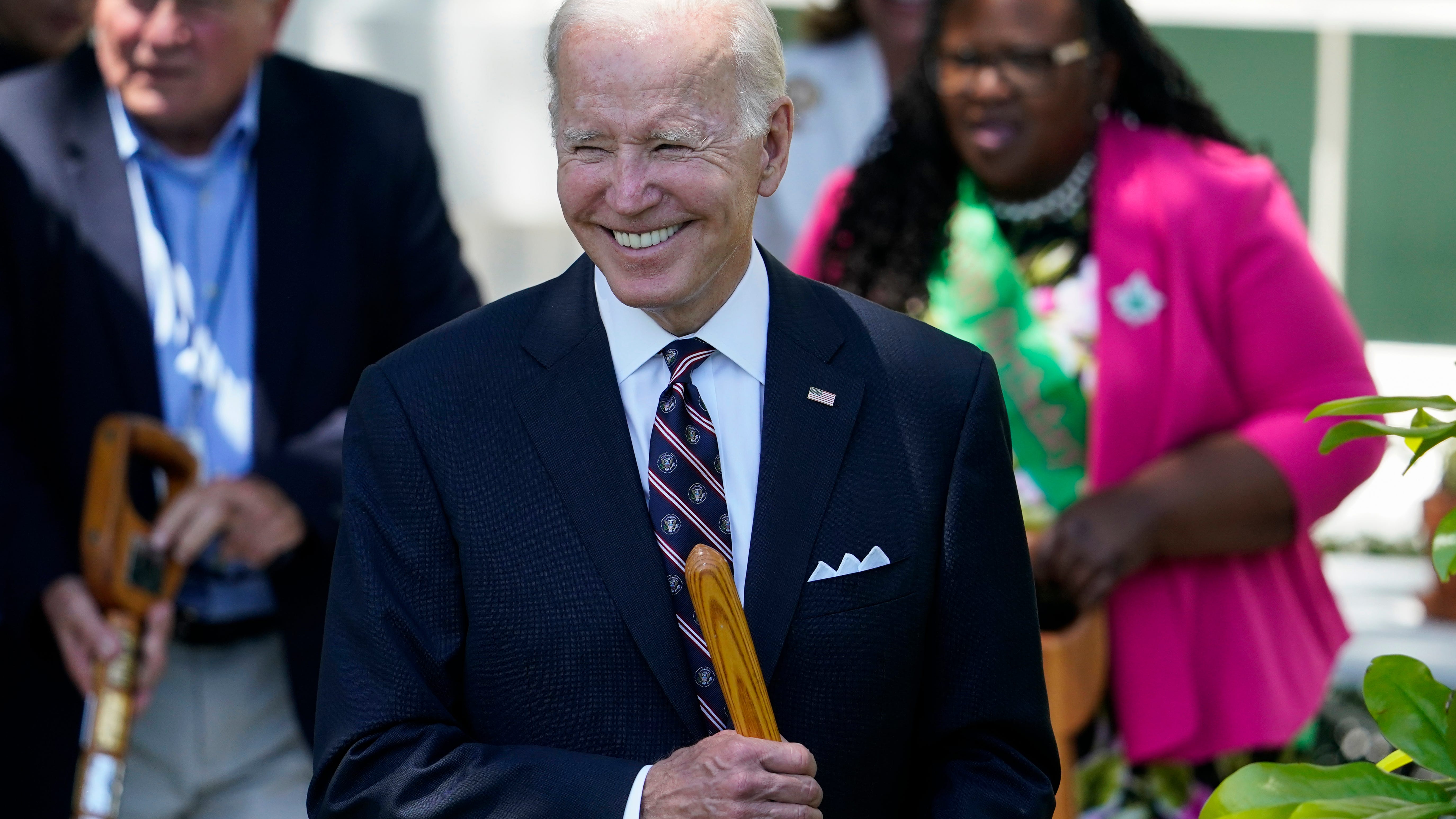 Biden to meet Fed chair as inflation bites US pocketbooks