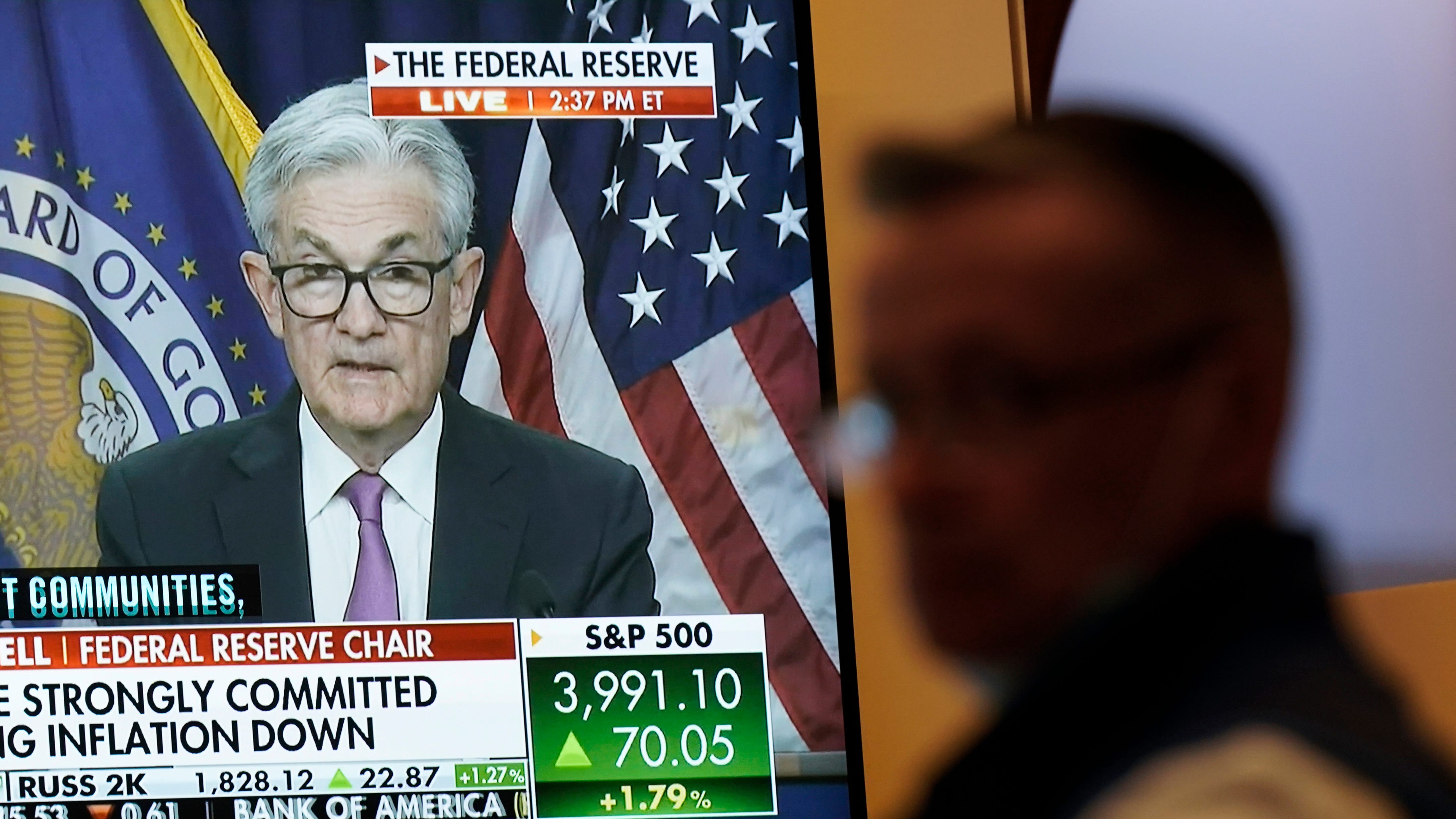 Wall Street slightly higher after GDP report