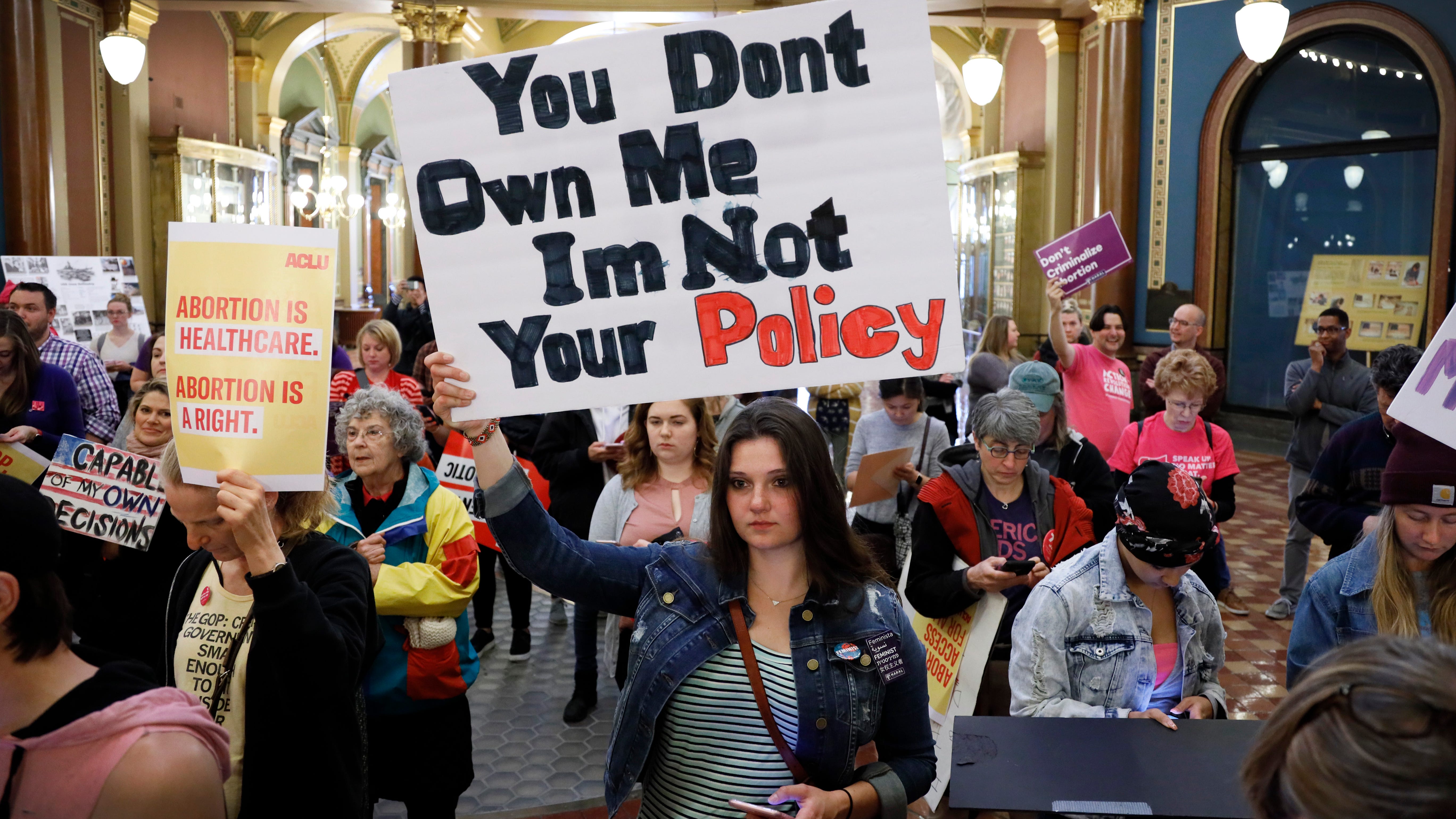 Courts stymie abortion bans in Iowa, other GOP-led states