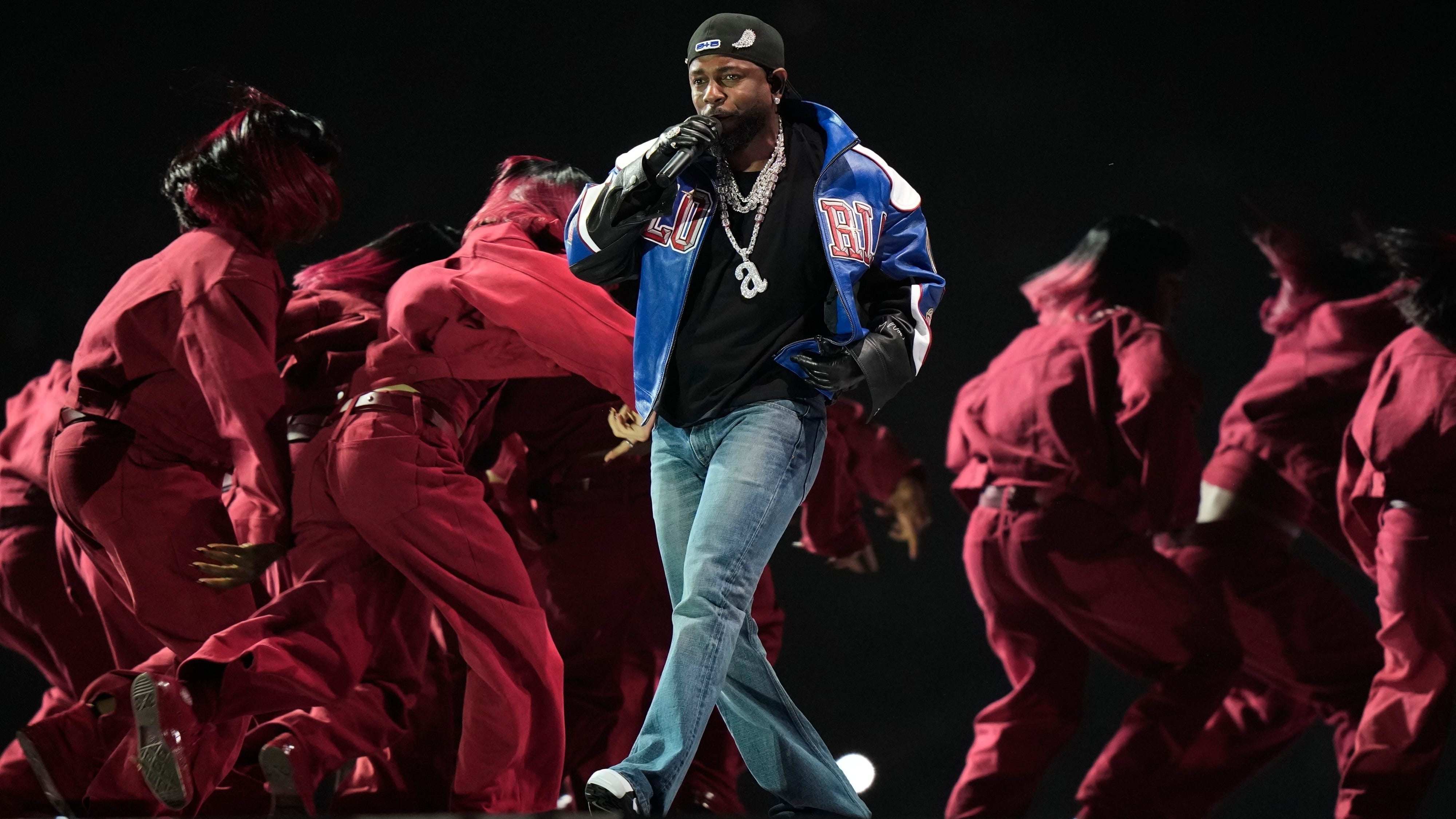 Review: Kendrick Lamar brings America and 'Not Like Us' into history-making Super Bowl halftime show