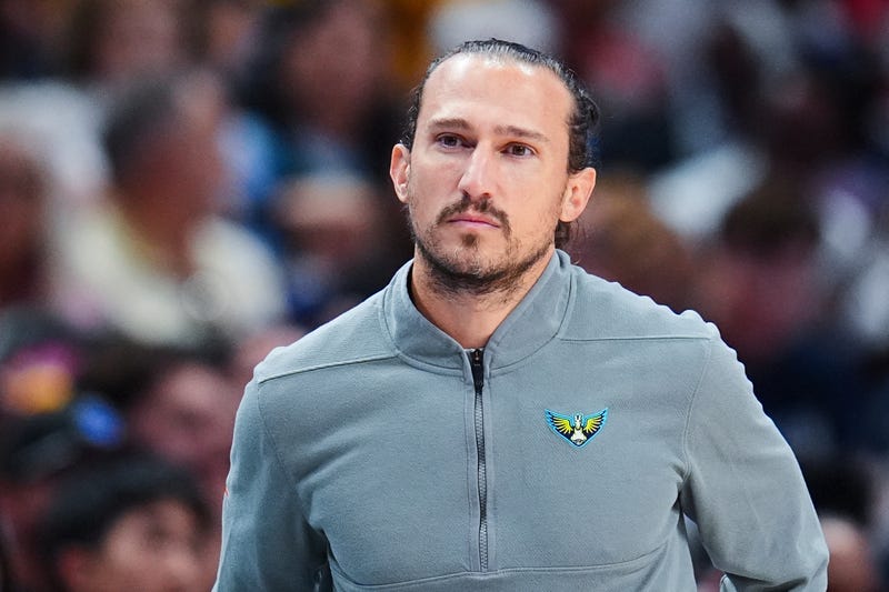 Wings Koclanes Fired Basketball