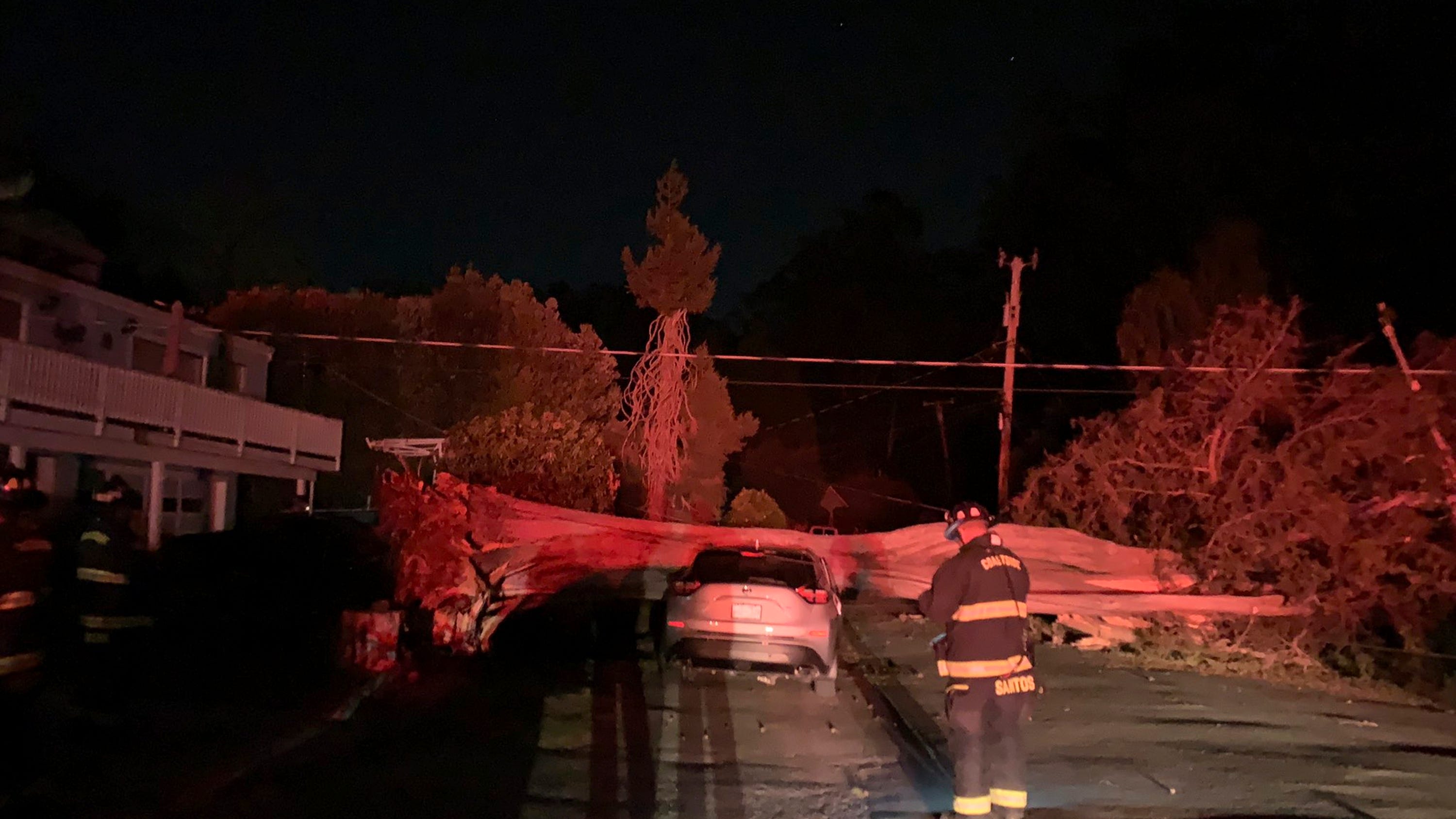 California wildfires destroy mobile homes; 1 man burned