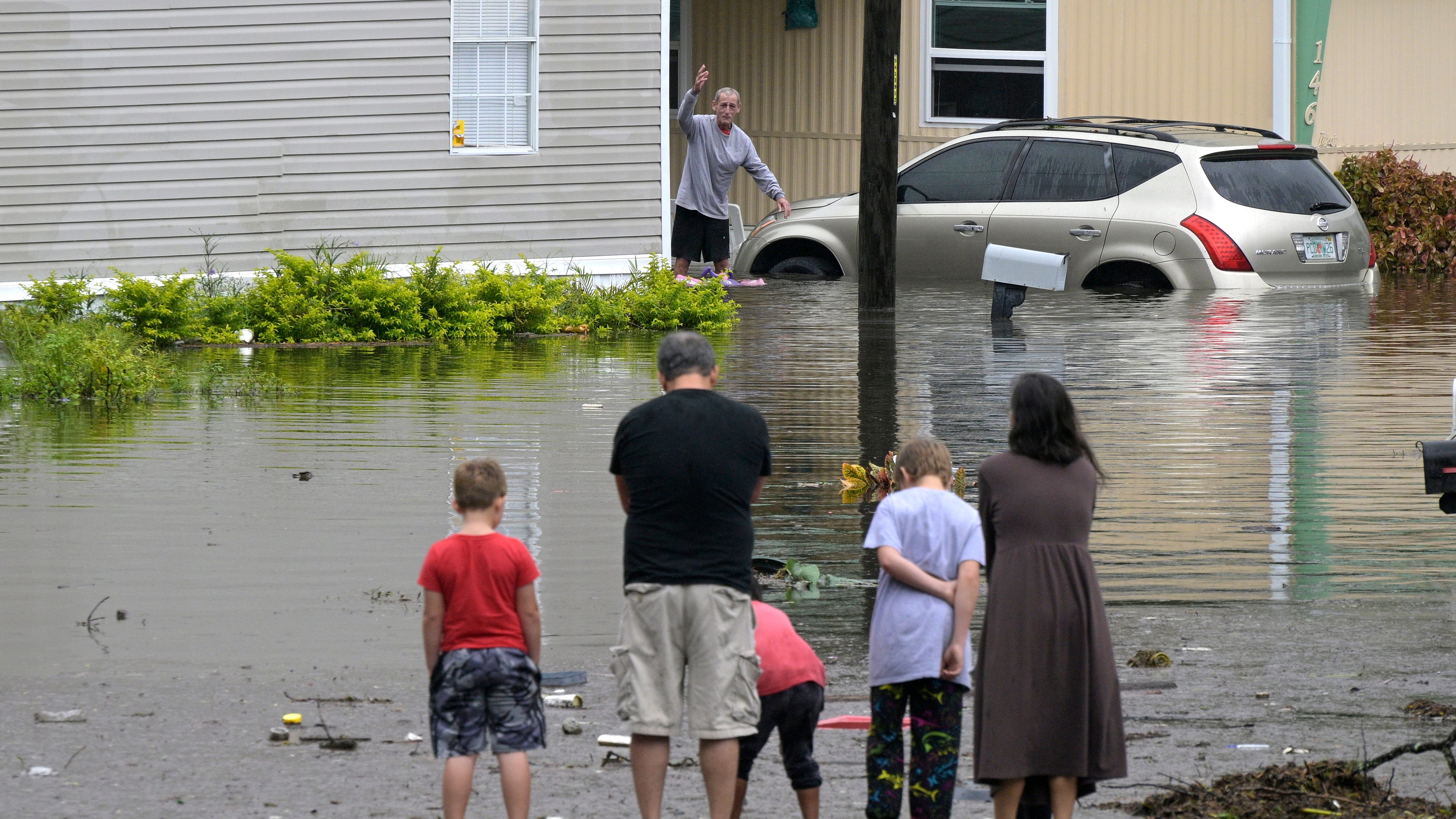After Ian, the effects in southwest Florida are everywhere