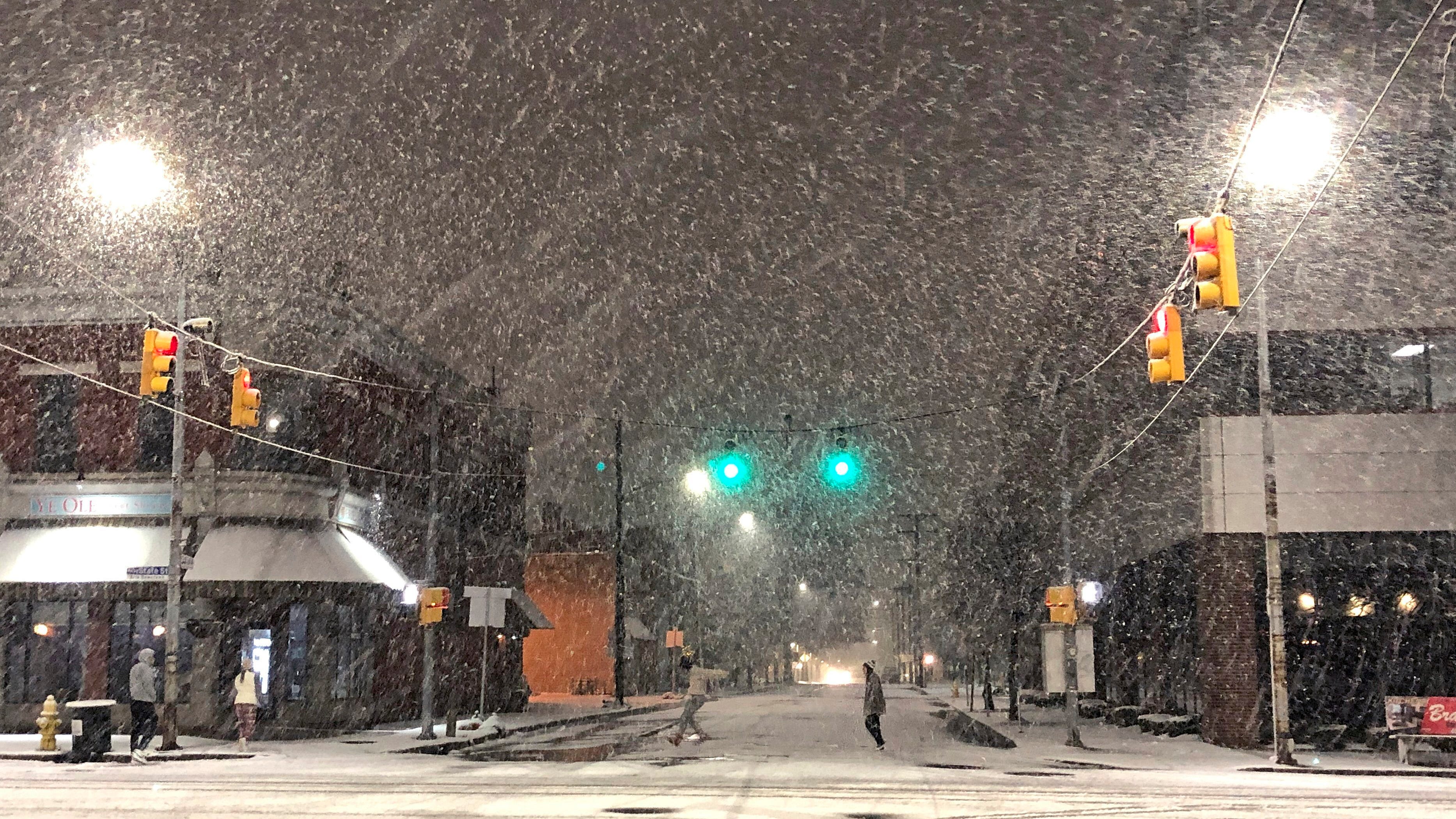 Dangerous lake-effect snowstorm blankets Buffalo, western NY