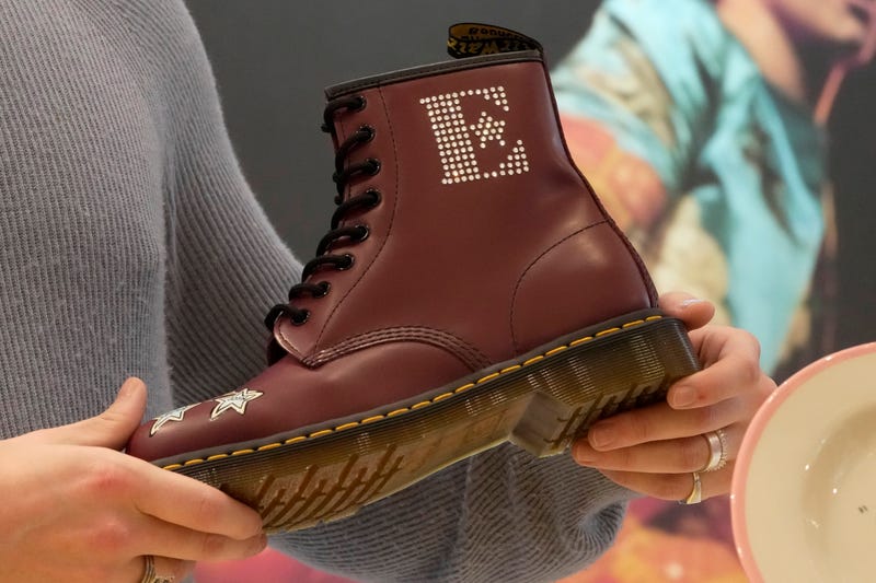 Dr Martens Stock