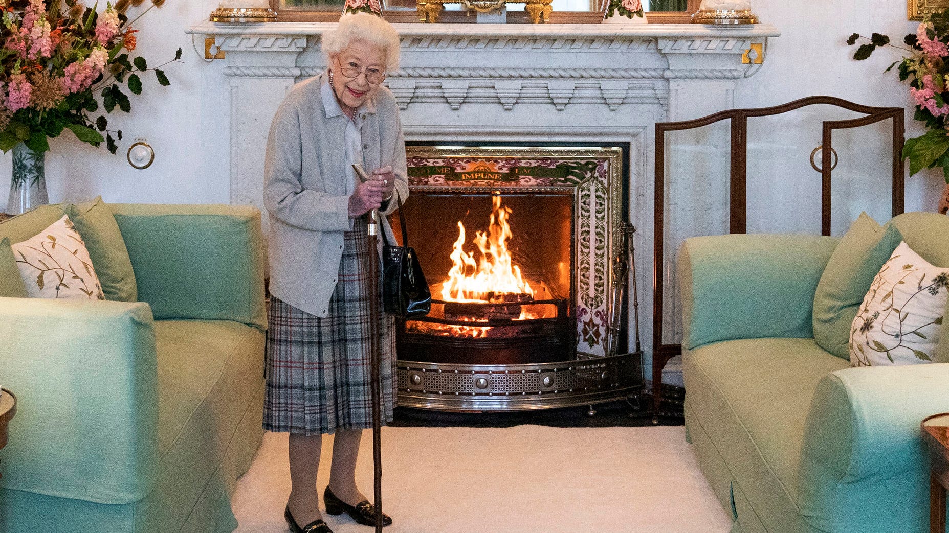 Queen Elizabeth II under medical care as family gathers