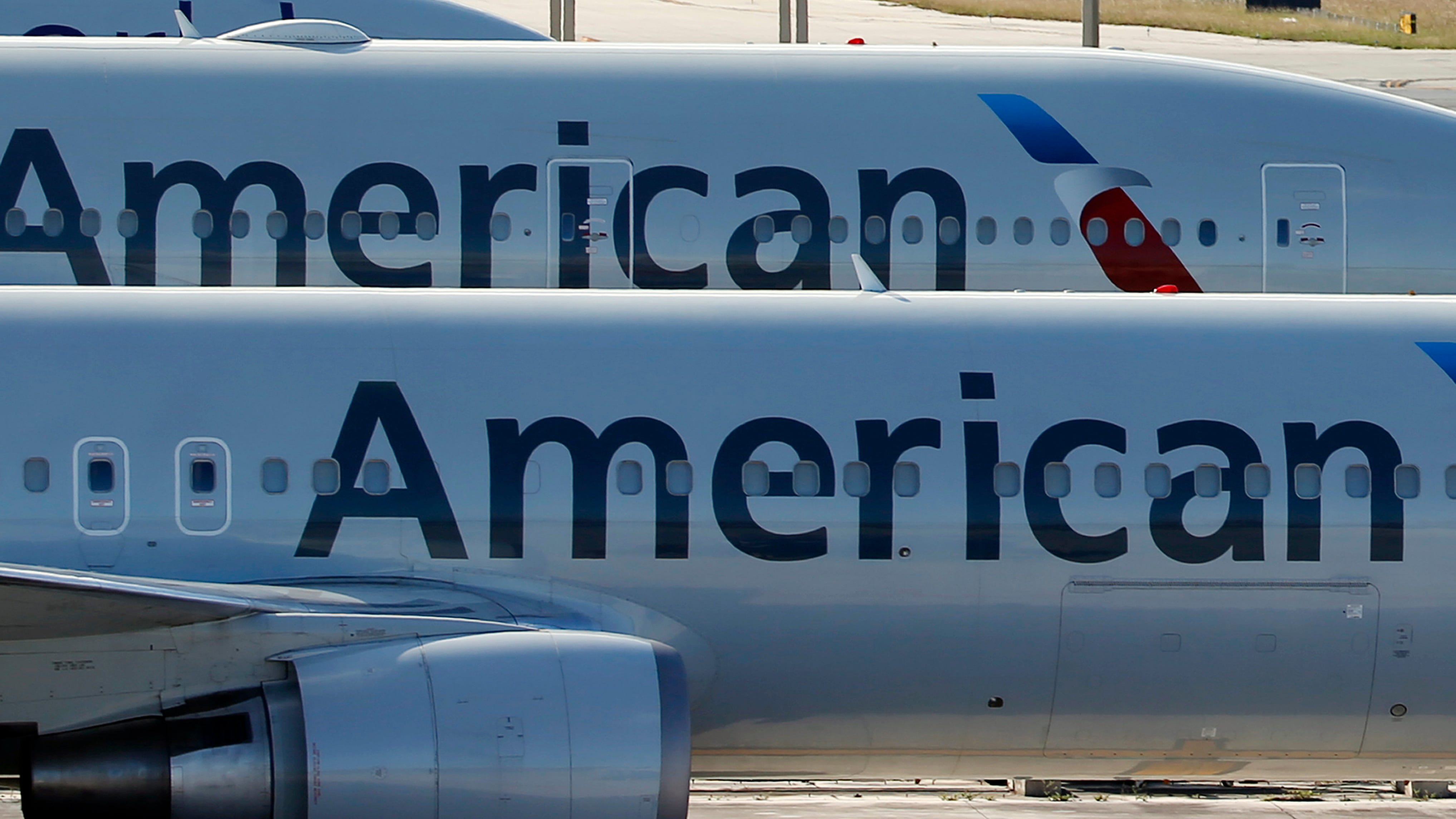 Pilot union rejects American Airlines offer, seeks more pay
