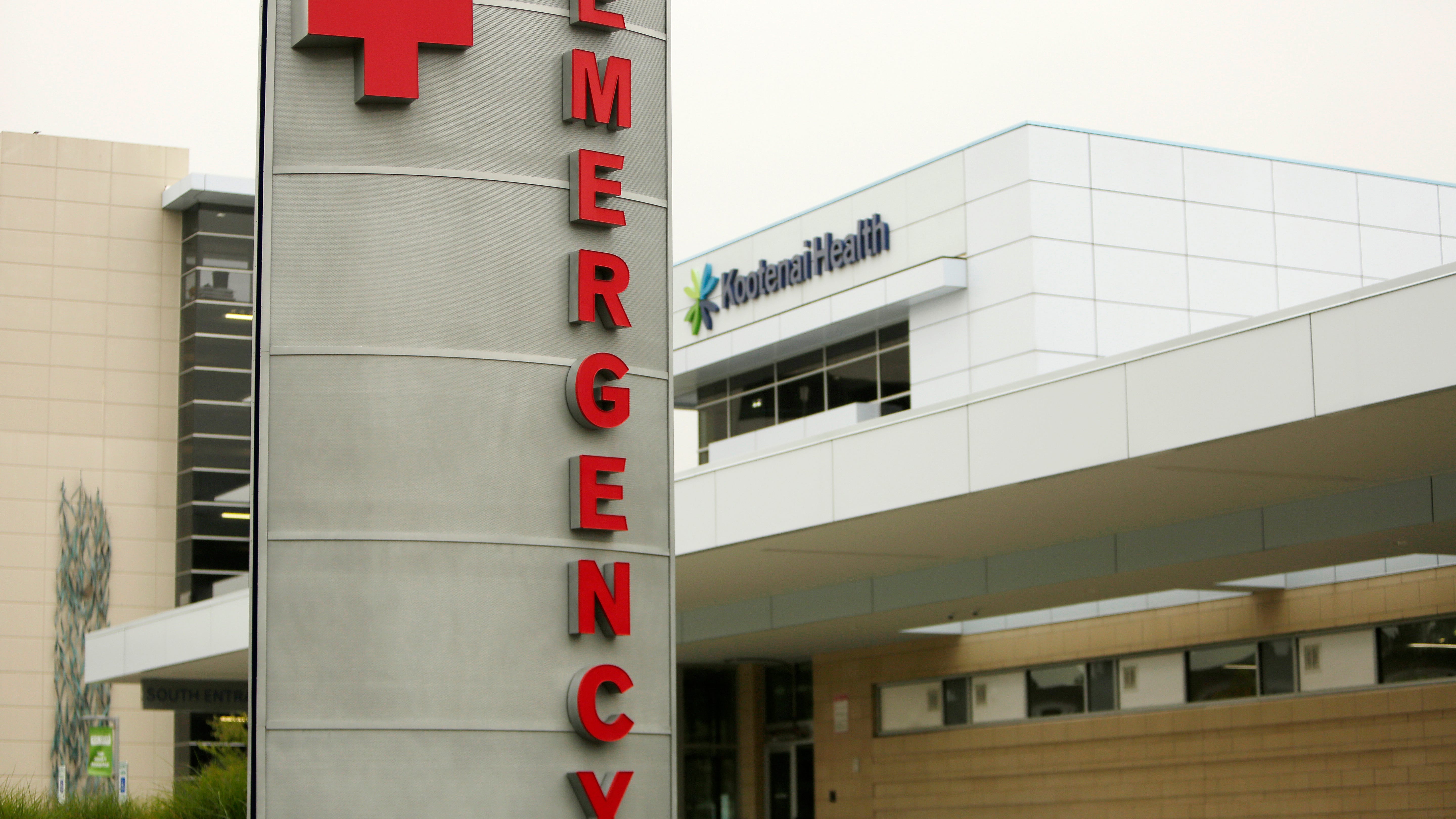 COVID-19 surge forces health care rationing in parts of West