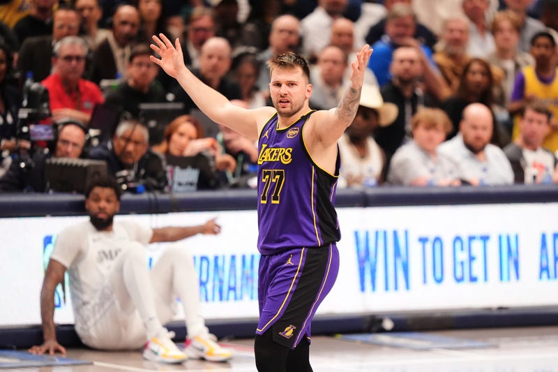 Lakers Mavericks Basketball