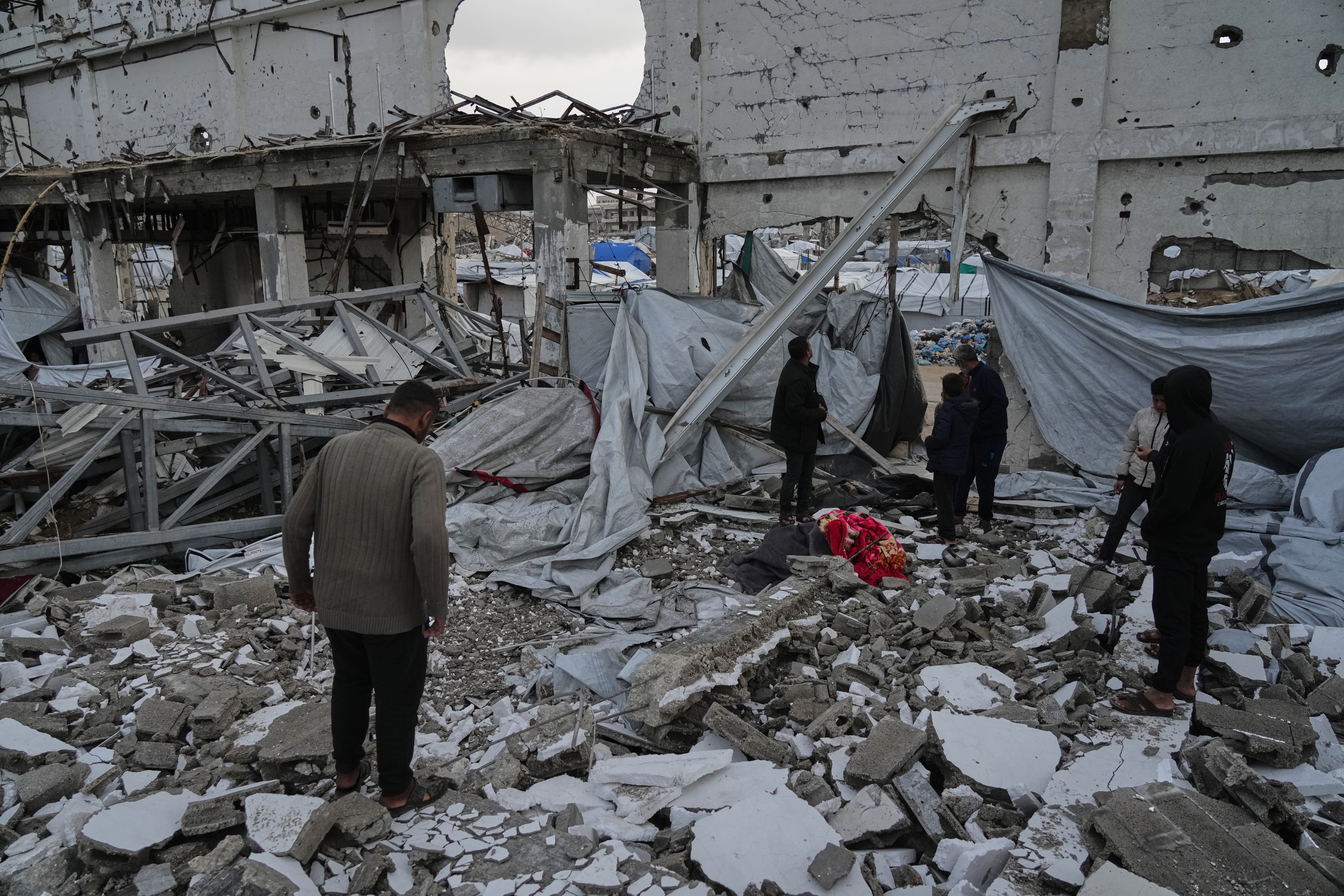 Howling winds collapse walls on Gaza tent camps, killing 4. A 1-year-old boy dies of hypothermia