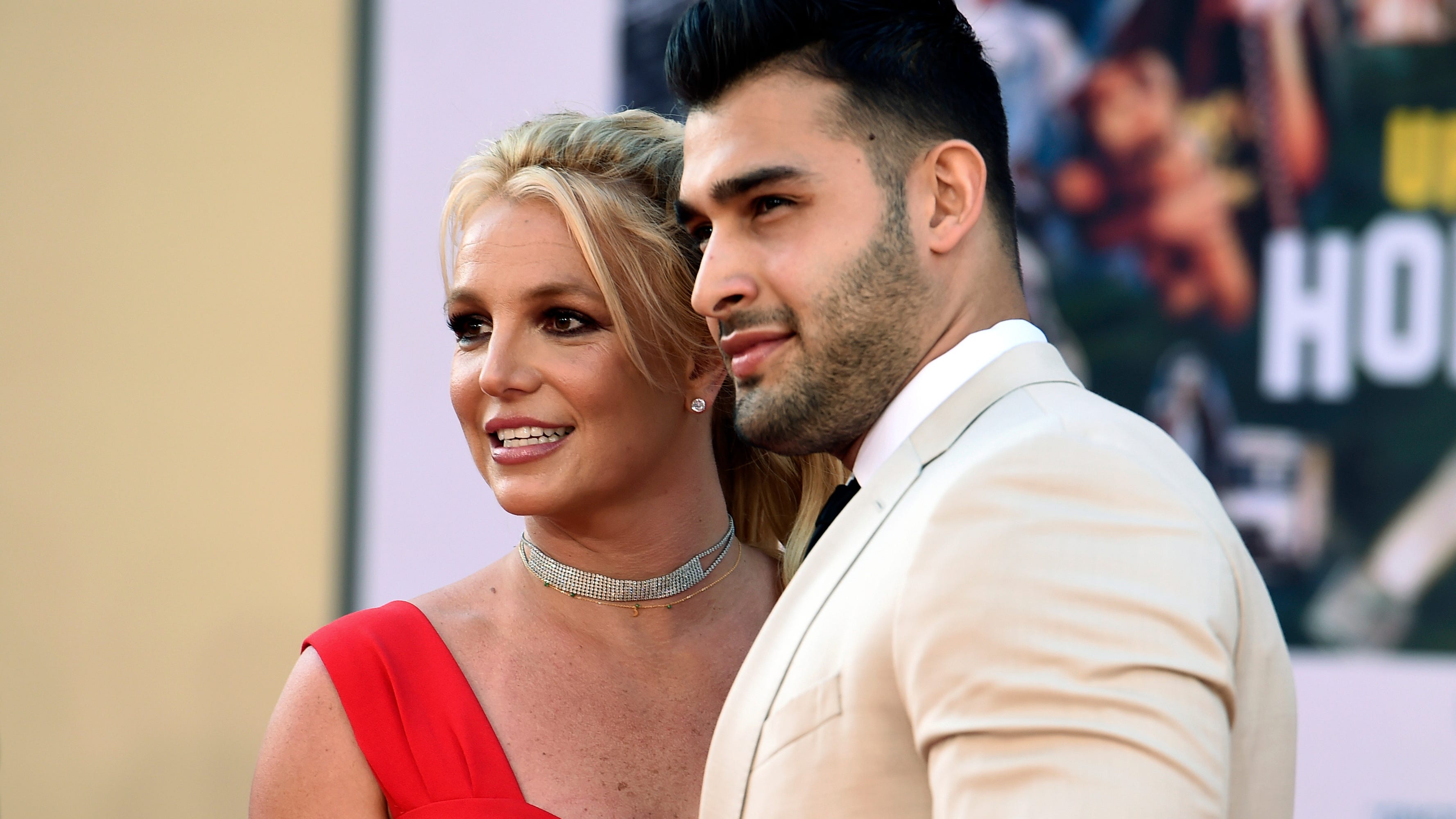 Britney Spears confuses some with Instagram pregnancy news