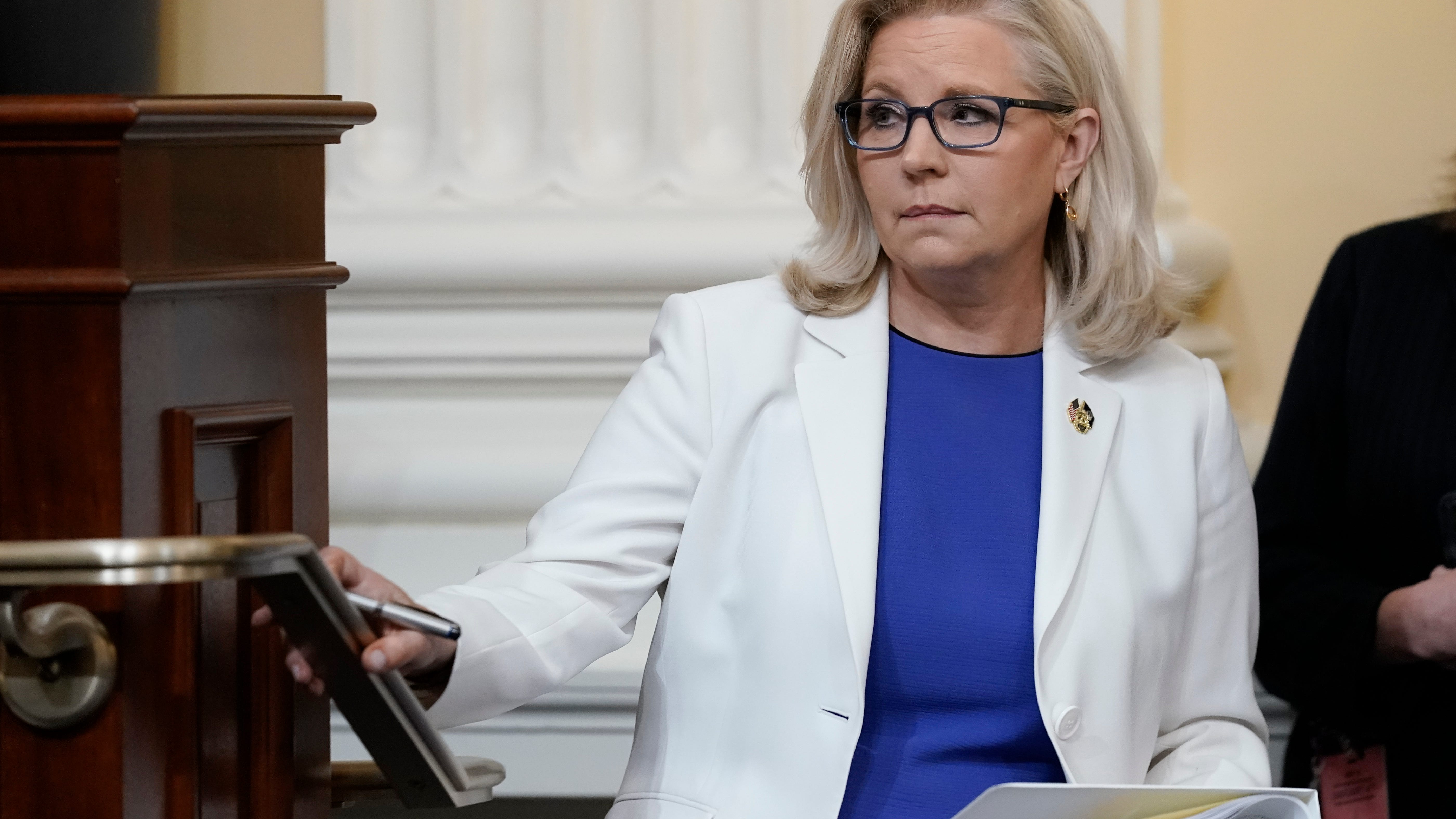 What to watch: Cheney in trouble while Palin eyes comeback