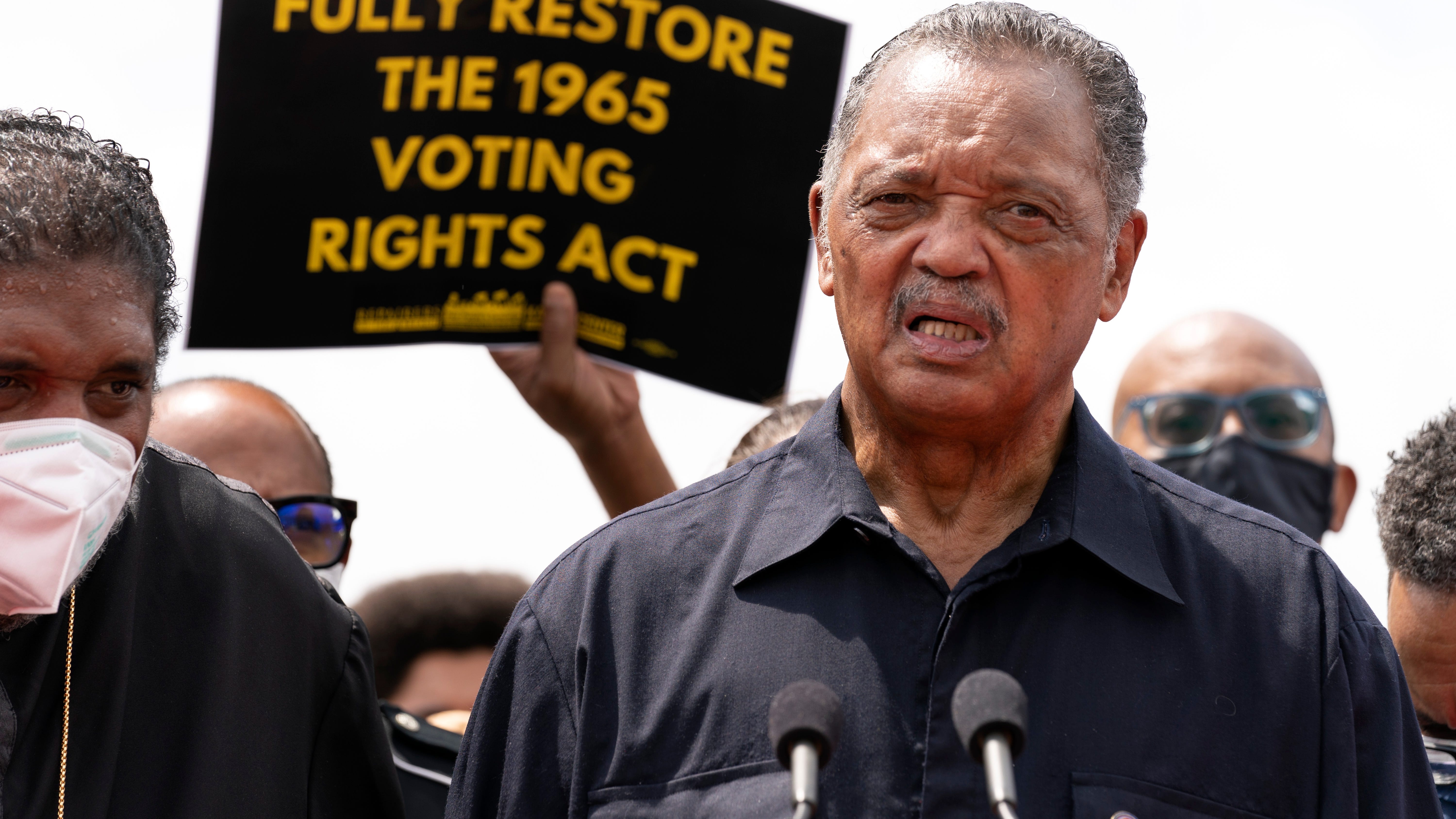 Jesse Jackson: Doing 'fairly well' in hospital for COVID