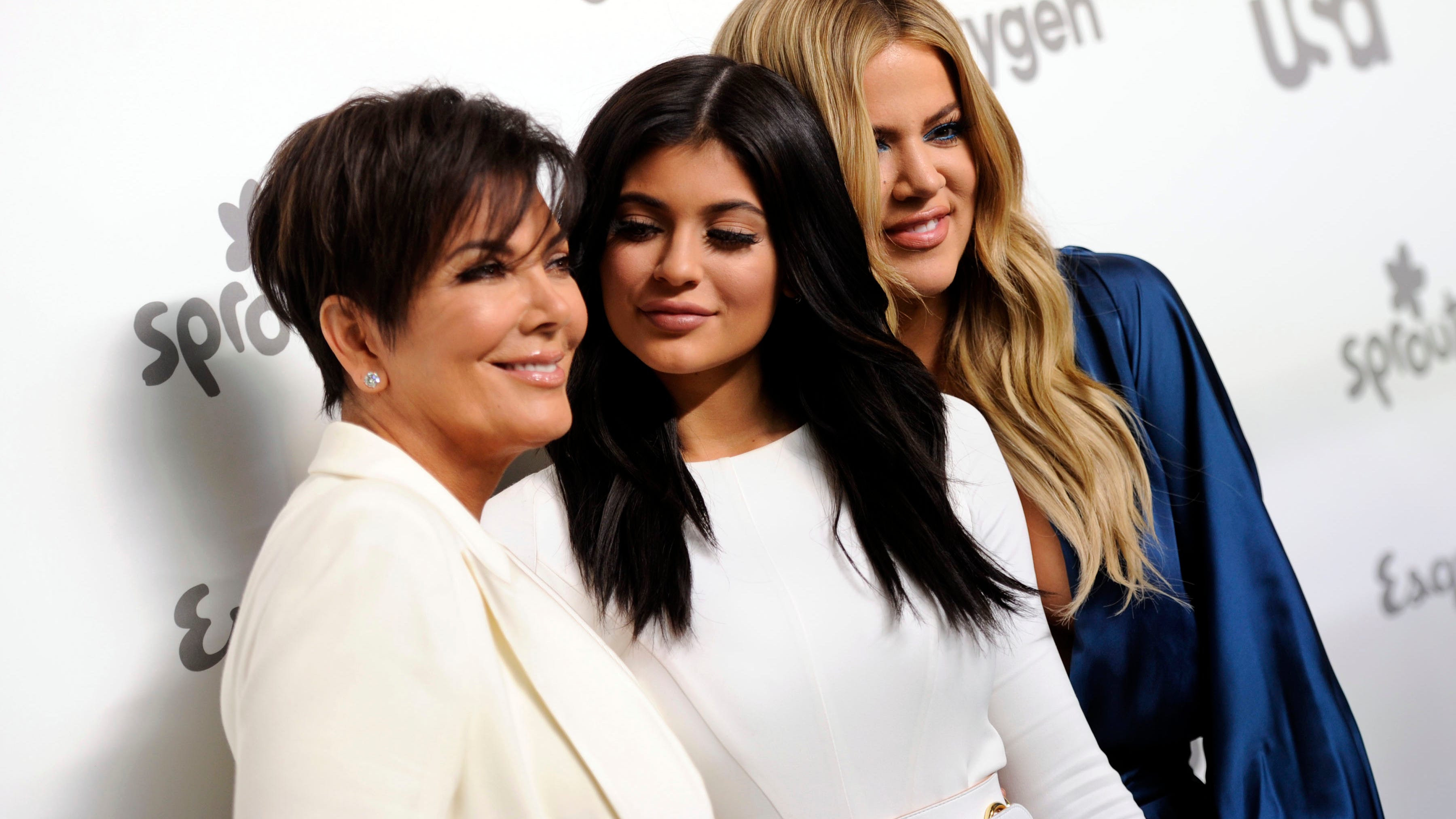 Potential jurors for Kardashians air disdain to their faces