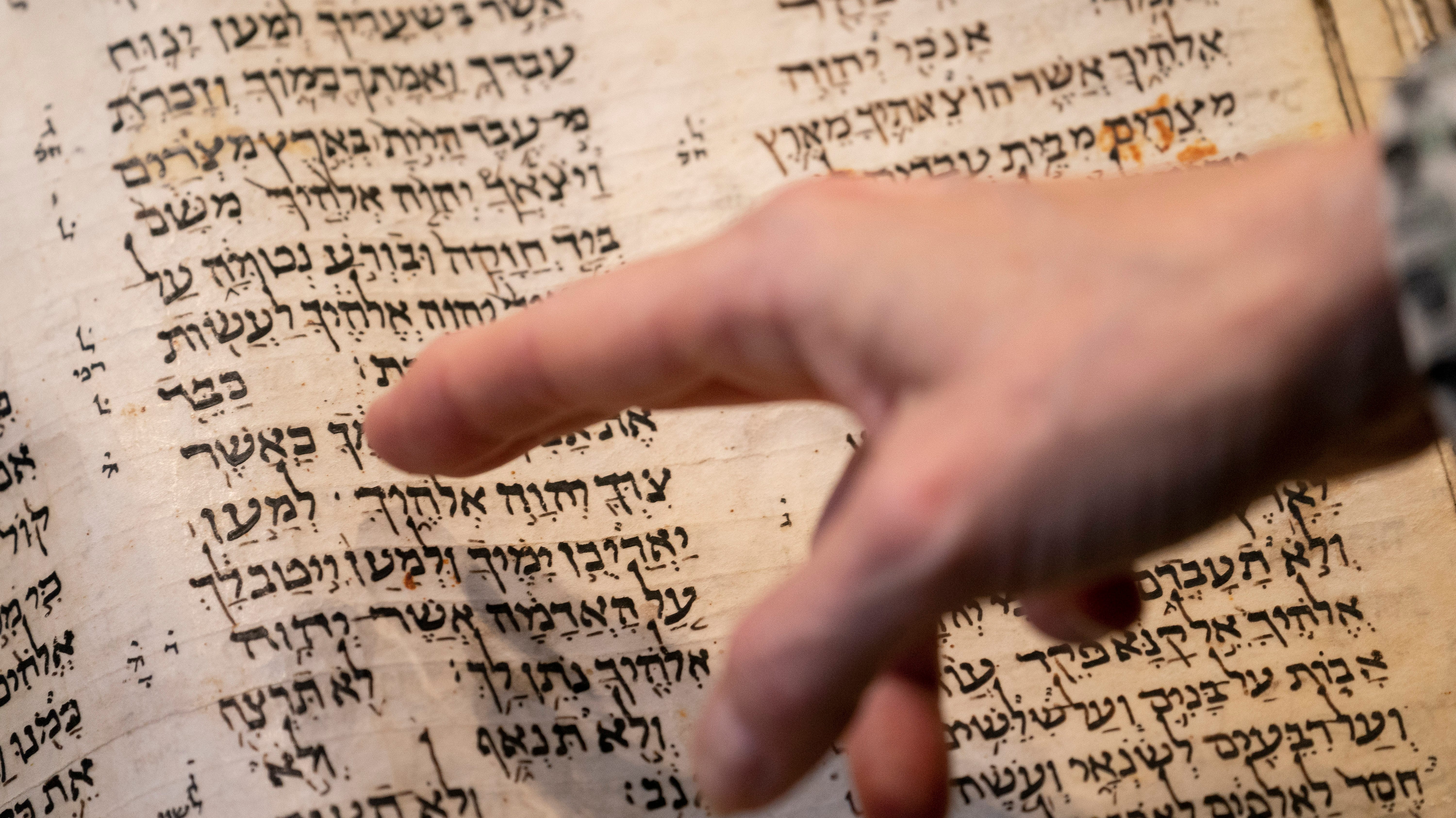 1,100-year-old Hebrew Bible sells for $38 million at NYC auction