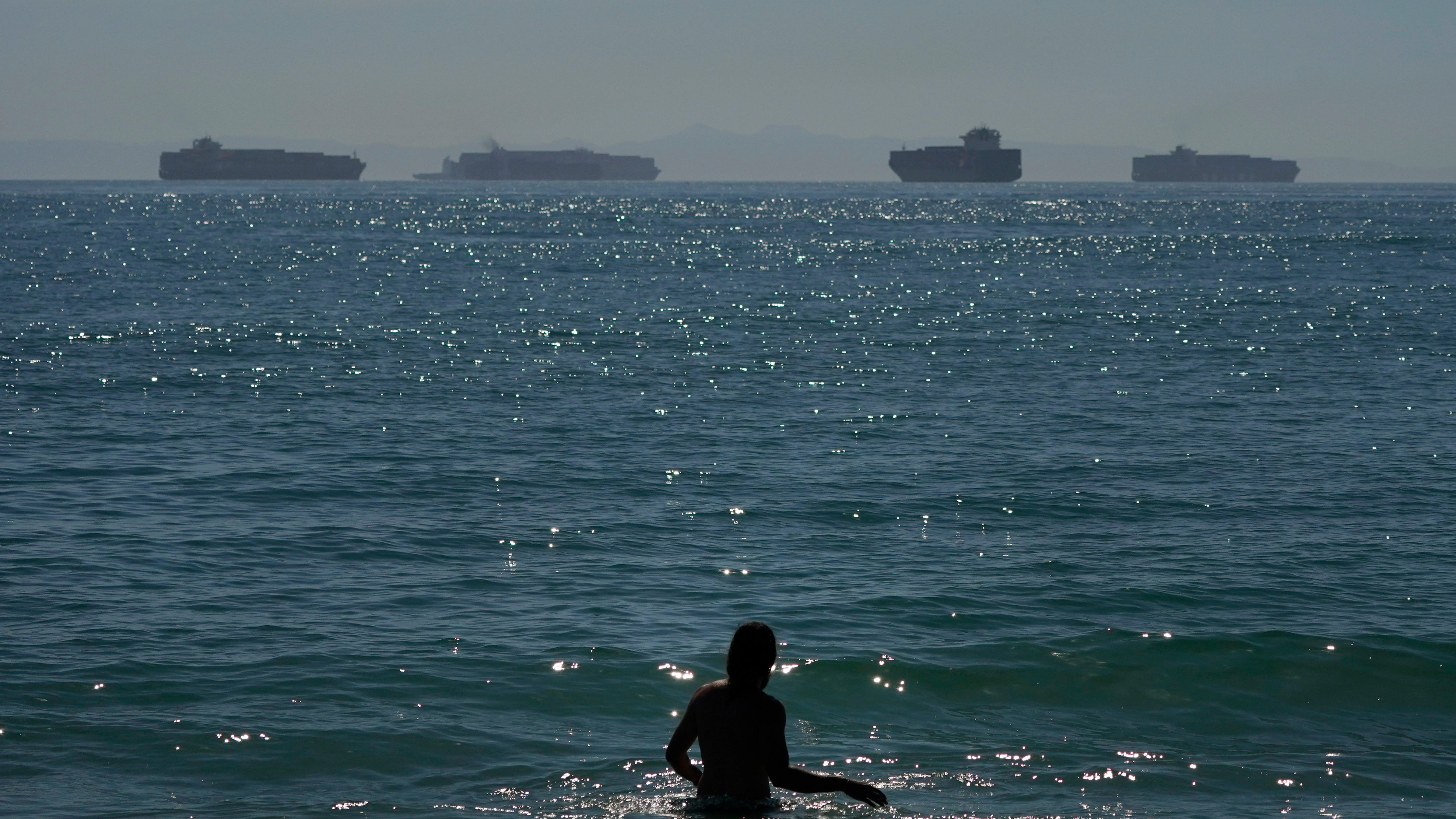 Supply chain delays disrupt California agriculture exports
