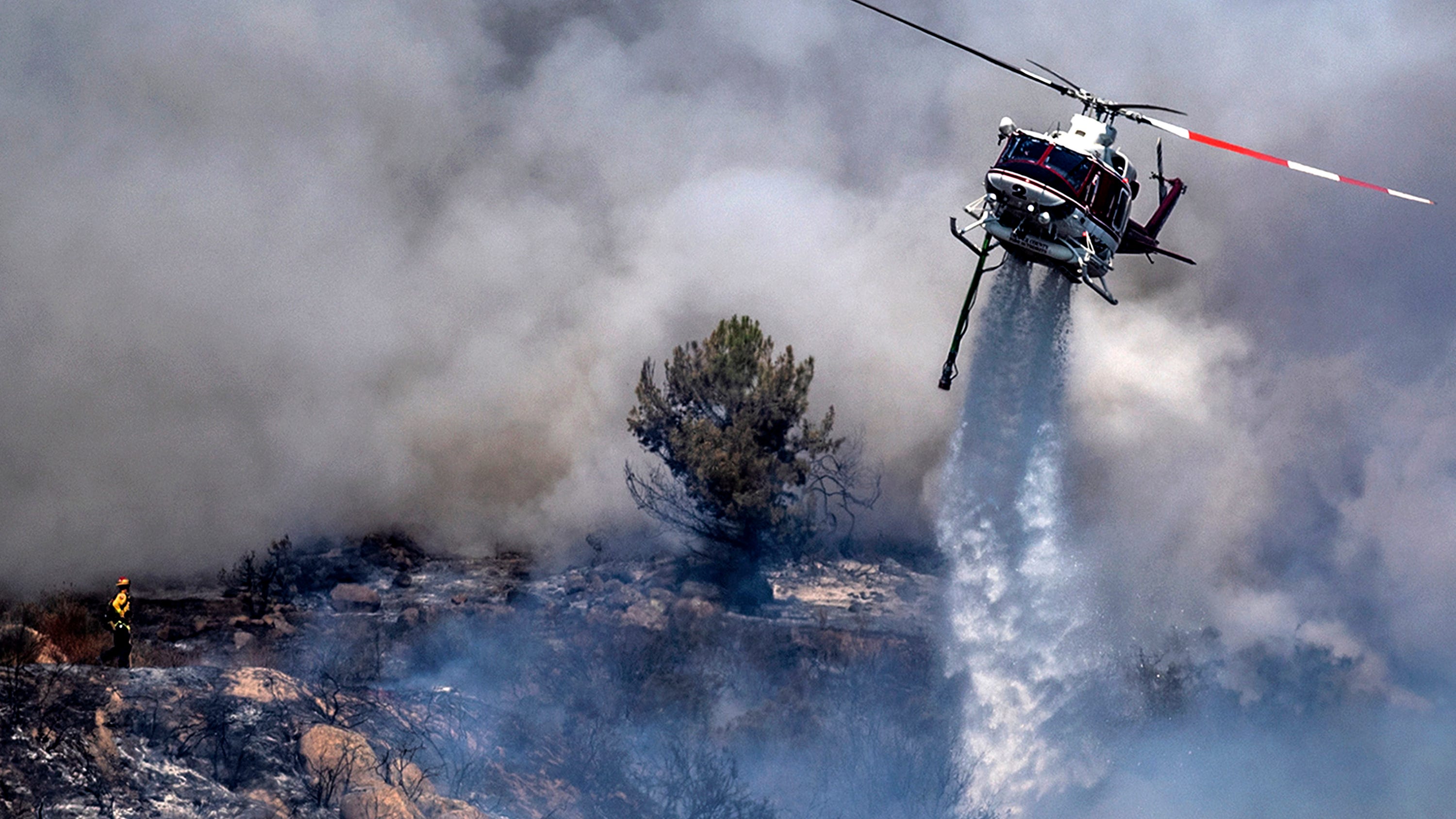 Lake Tahoe threatened by massive fire, more ordered to flee