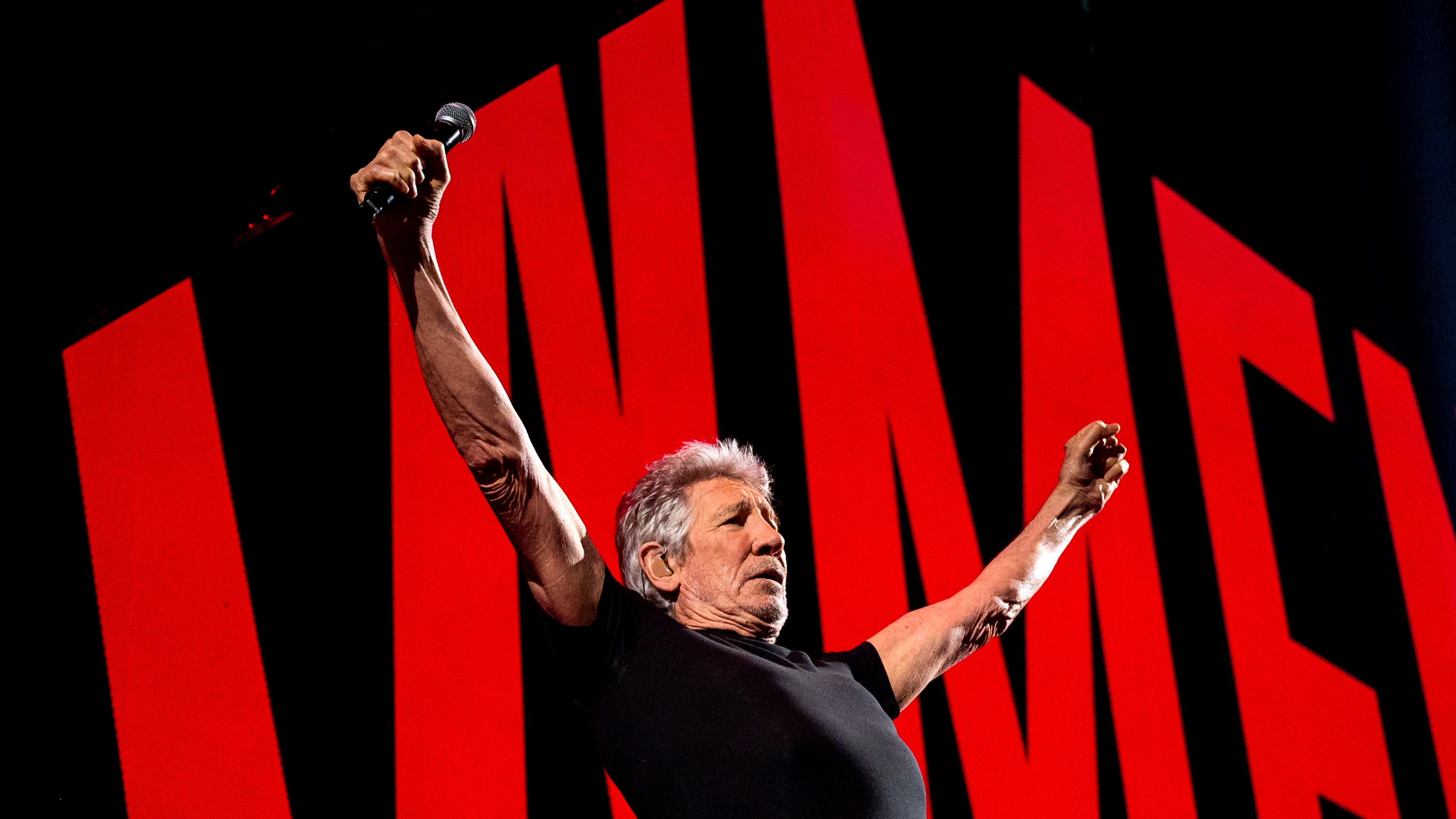 US weighs in on Roger Waters antisemitism debate, says artist has long history of denigrating Jews