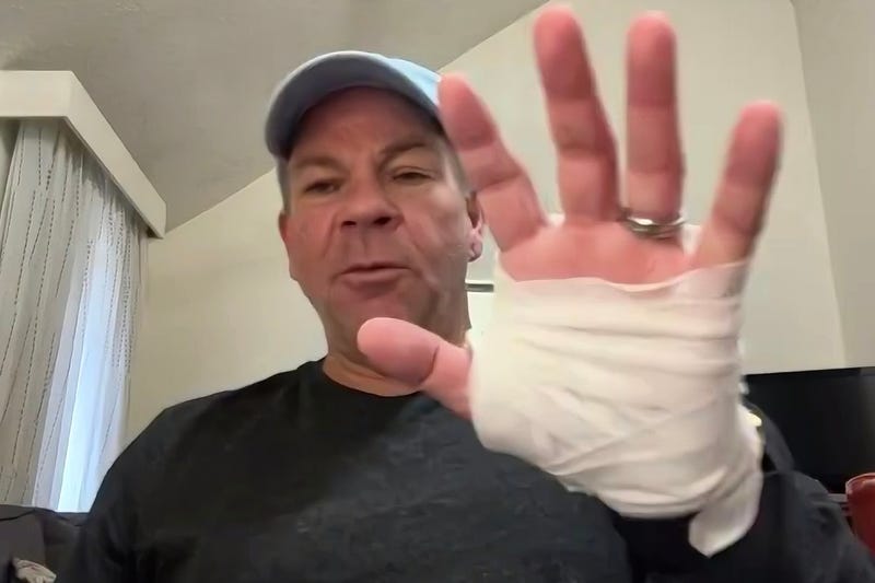 Ice Rink Shooting-Hero