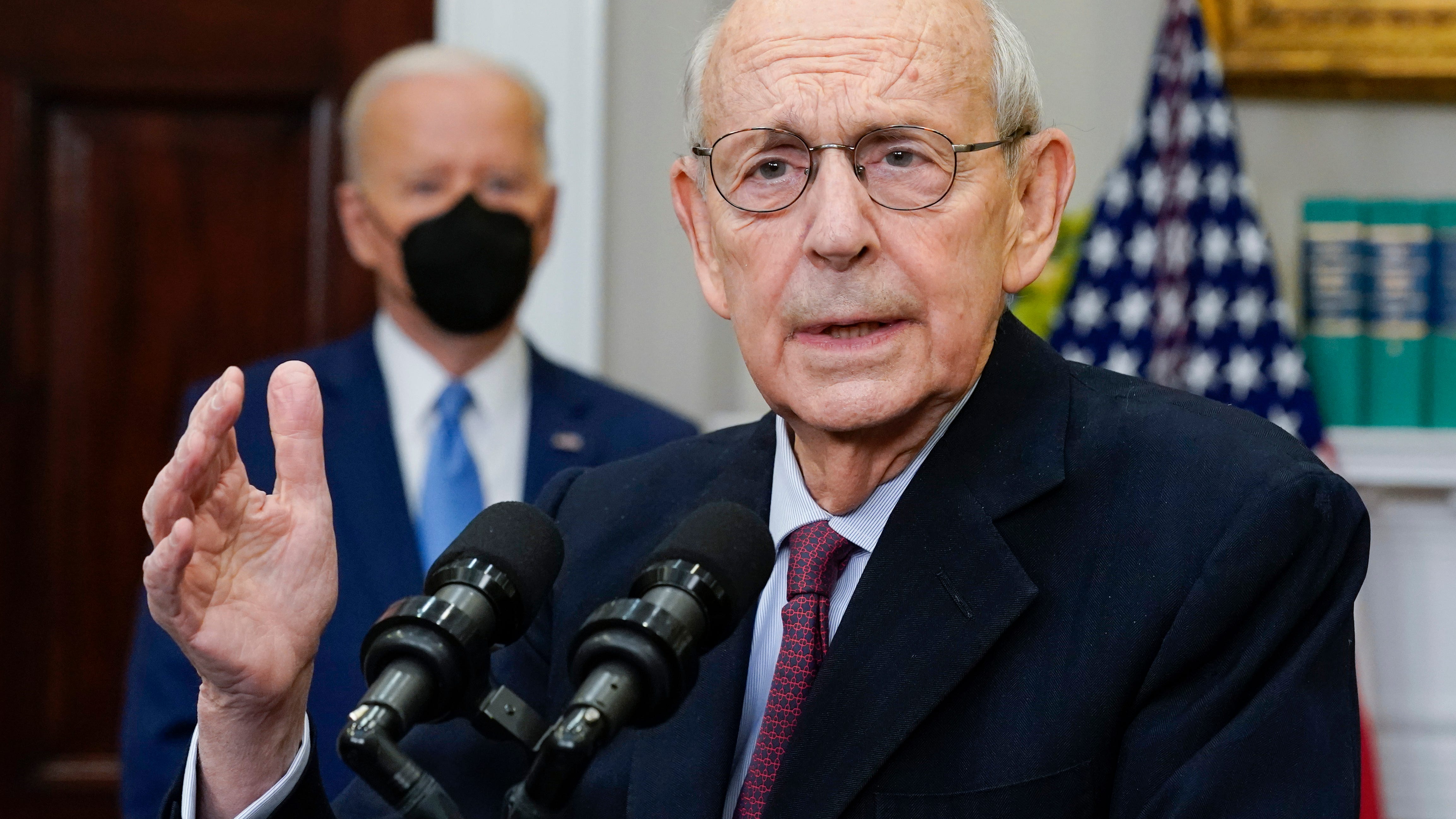 Retired Justice Stephen Breyer joining Harvard law faculty