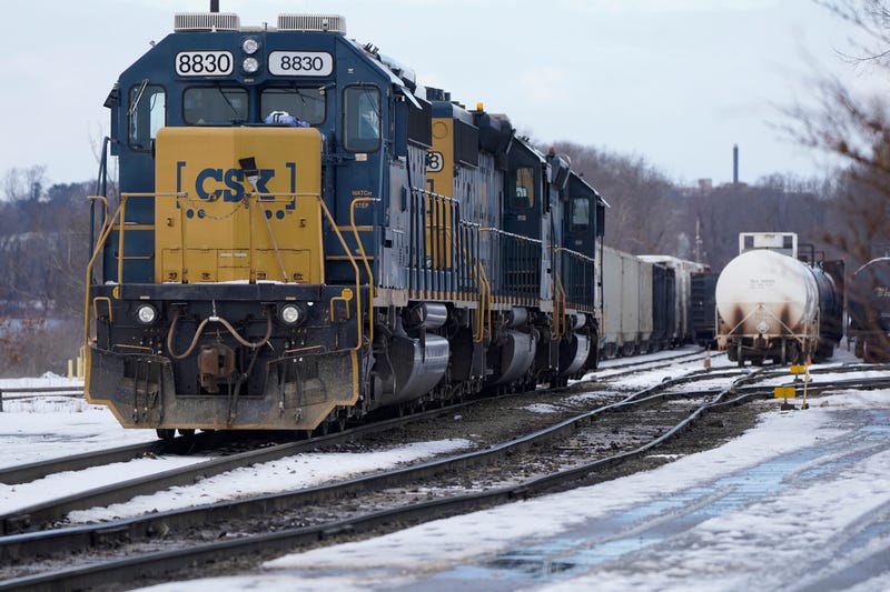 Earns CSX