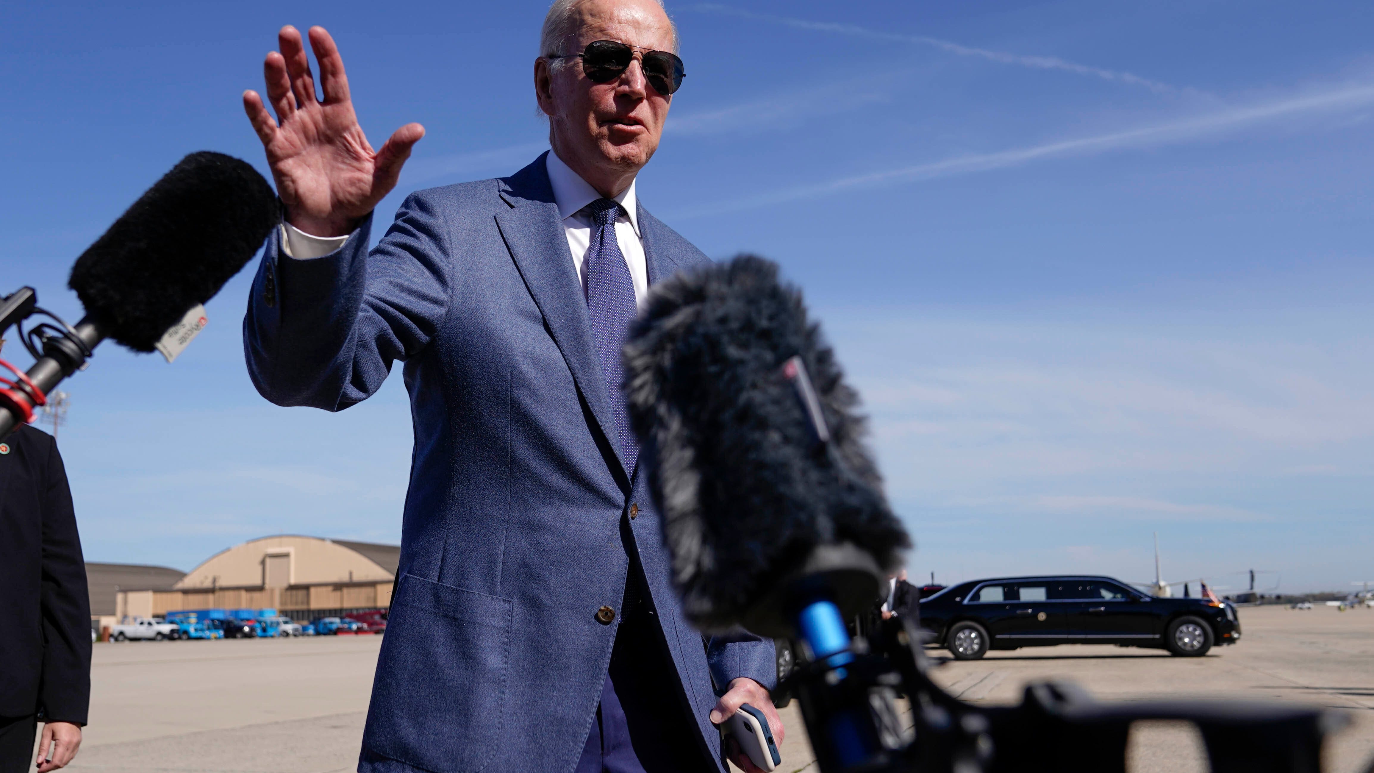 Biden celebrating diplomacy, his ancestry on trip to Ireland