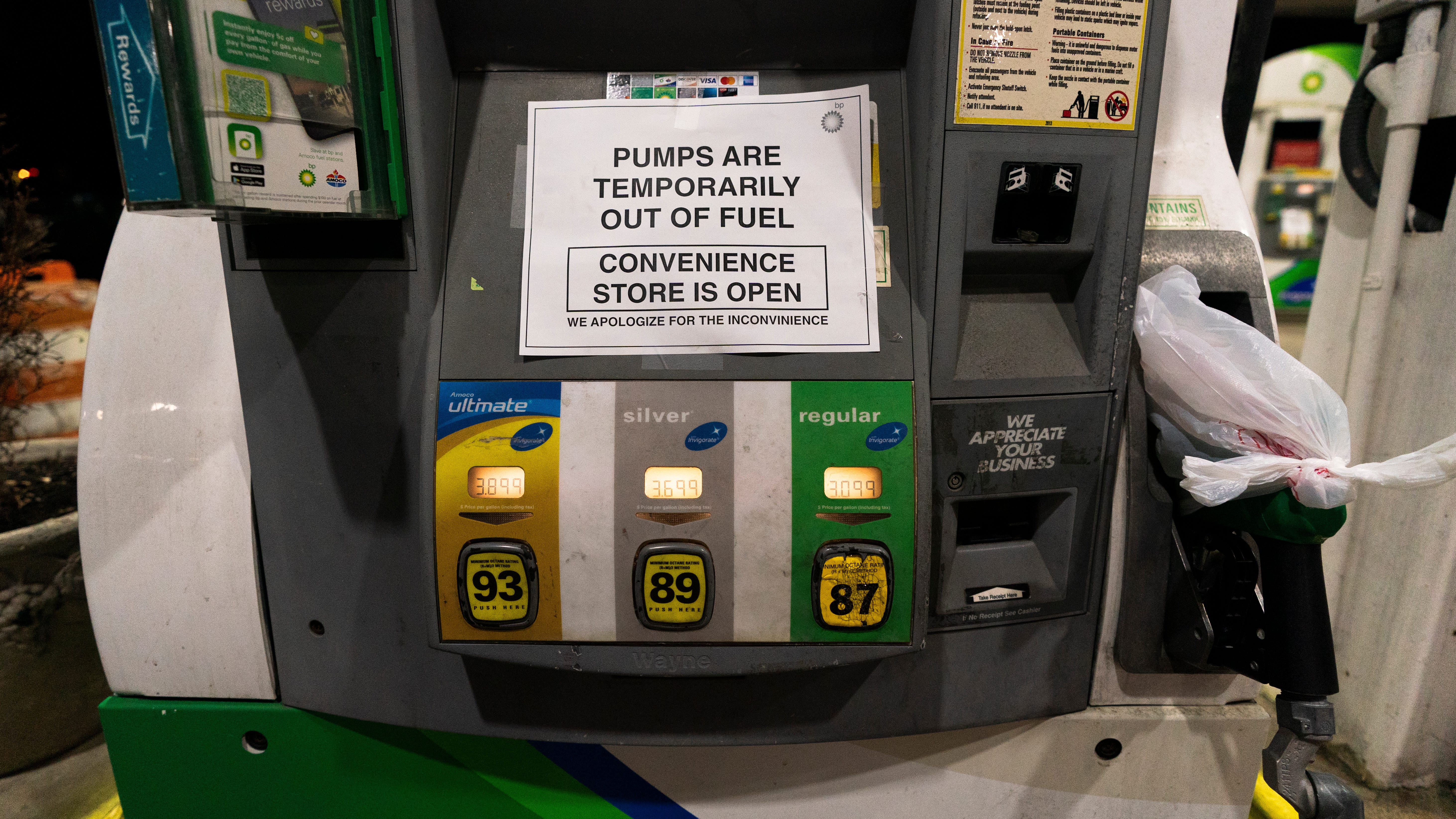 Gas crunch from cyberattack intensifies in nation's capital
