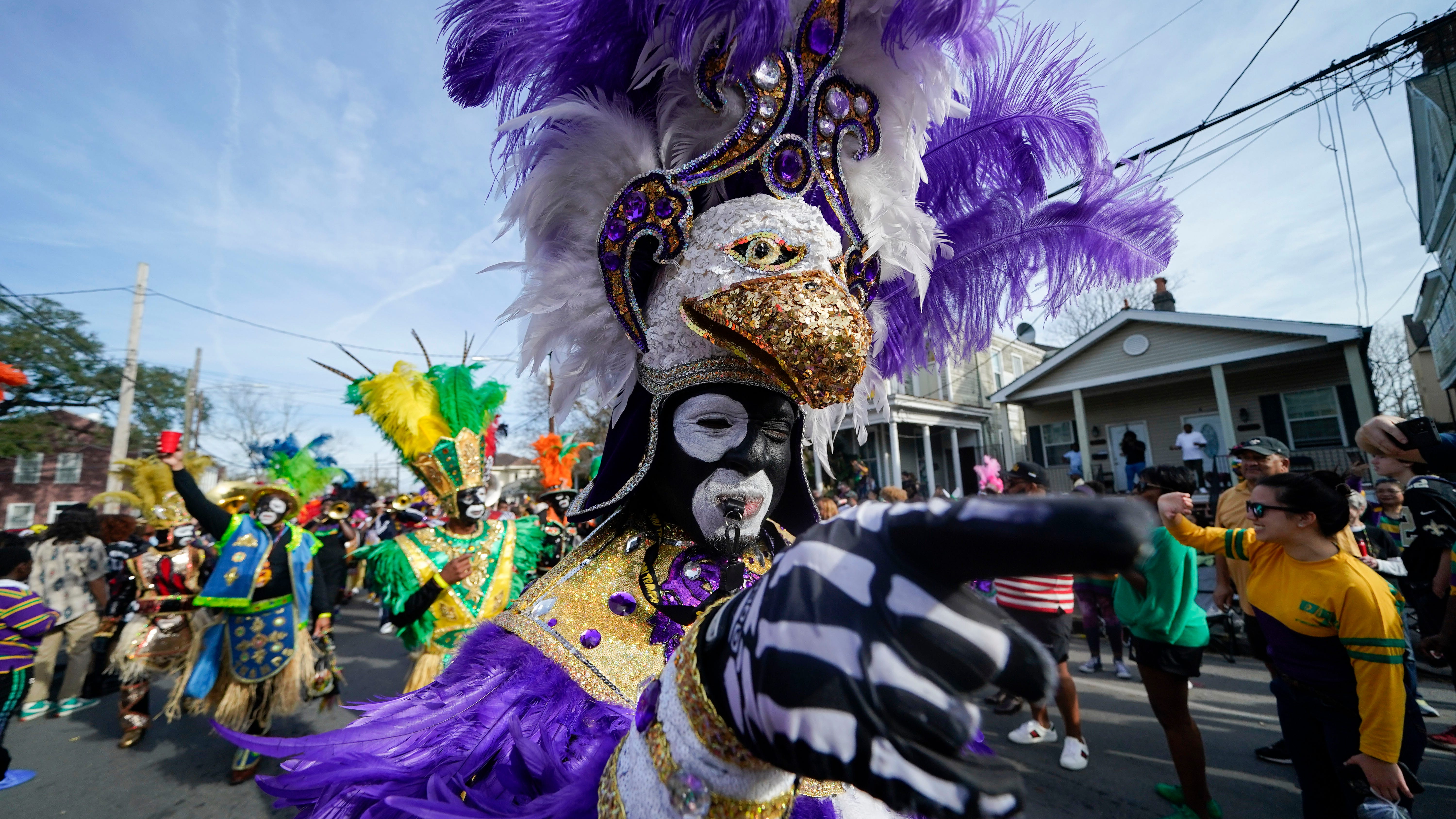 Mardi Gras brings joy - but also worry over violent crime