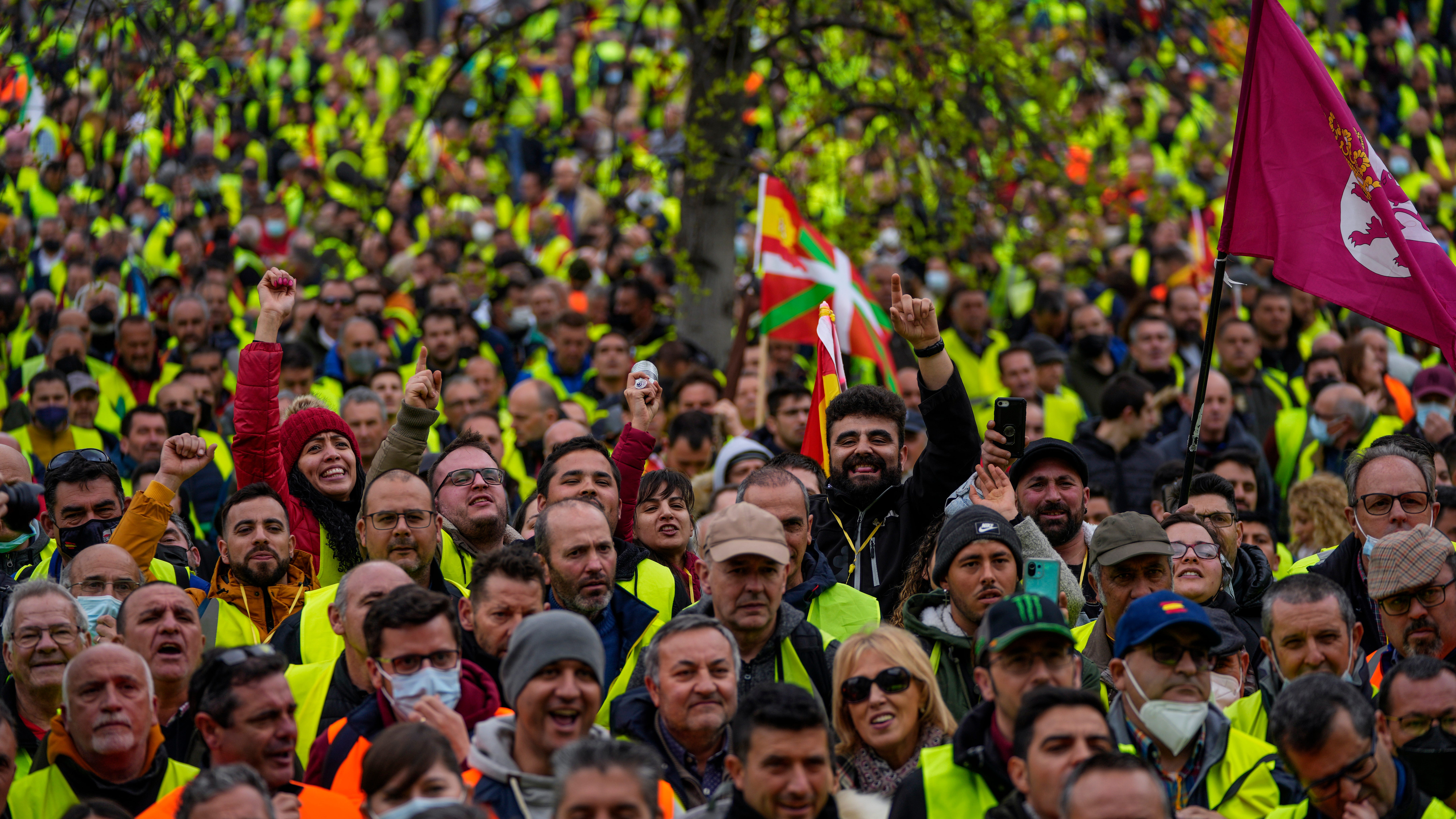 Spain's truckers get gas price cut but some keep striking