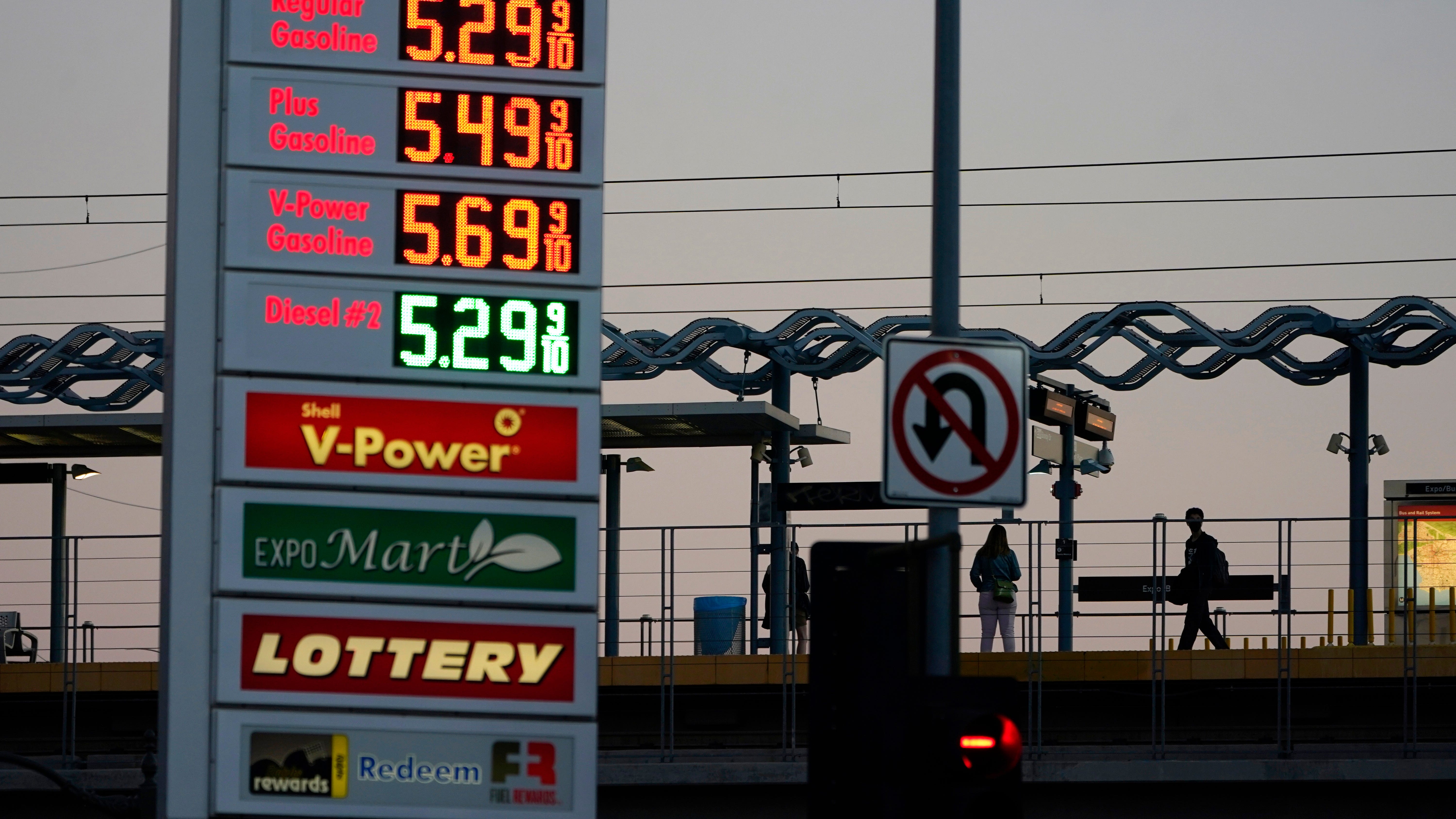 EXPLAINER: What does a US ban on Russian oil accomplish?