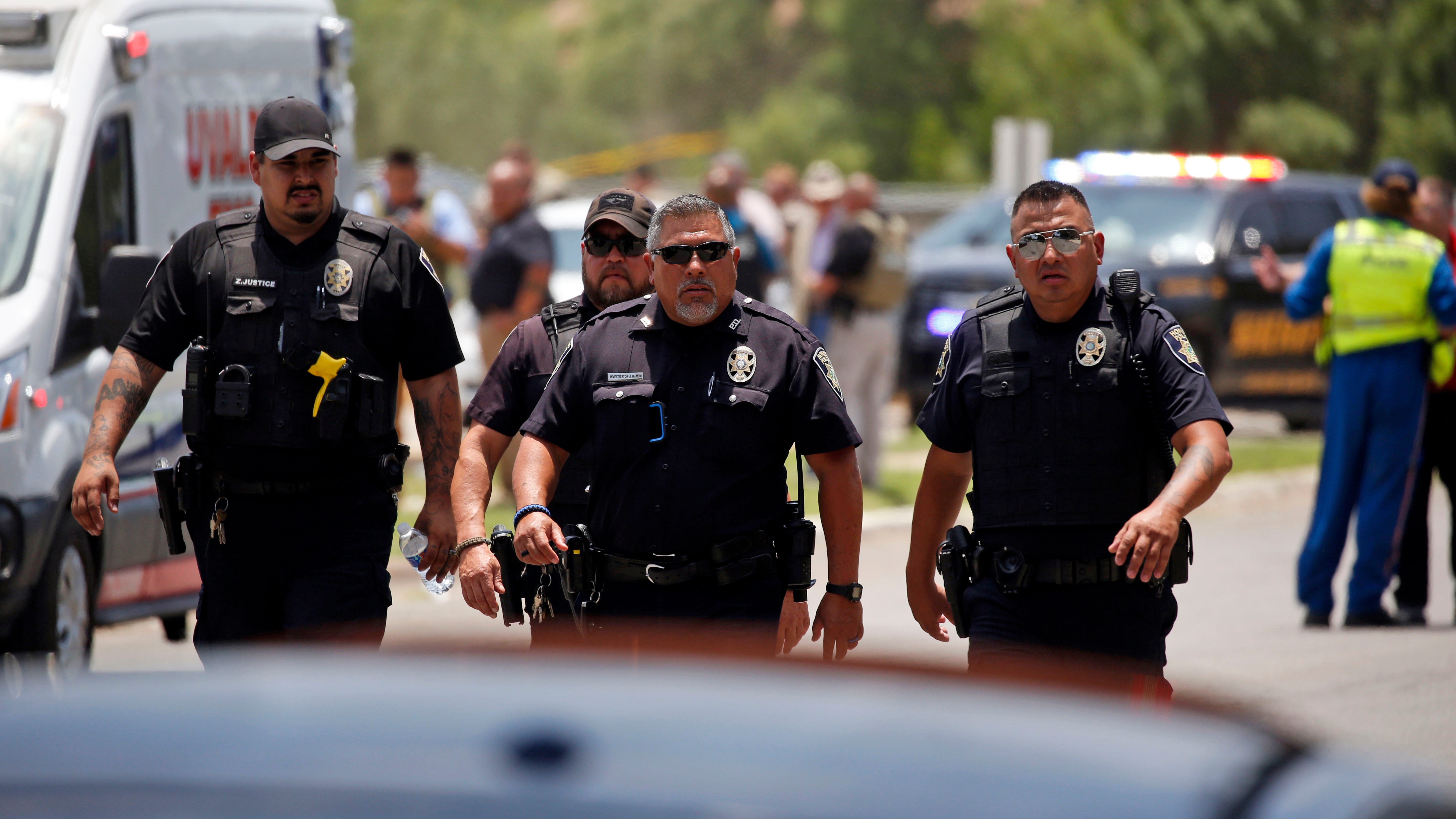 Justice Dept. to review response to Texas school shooting