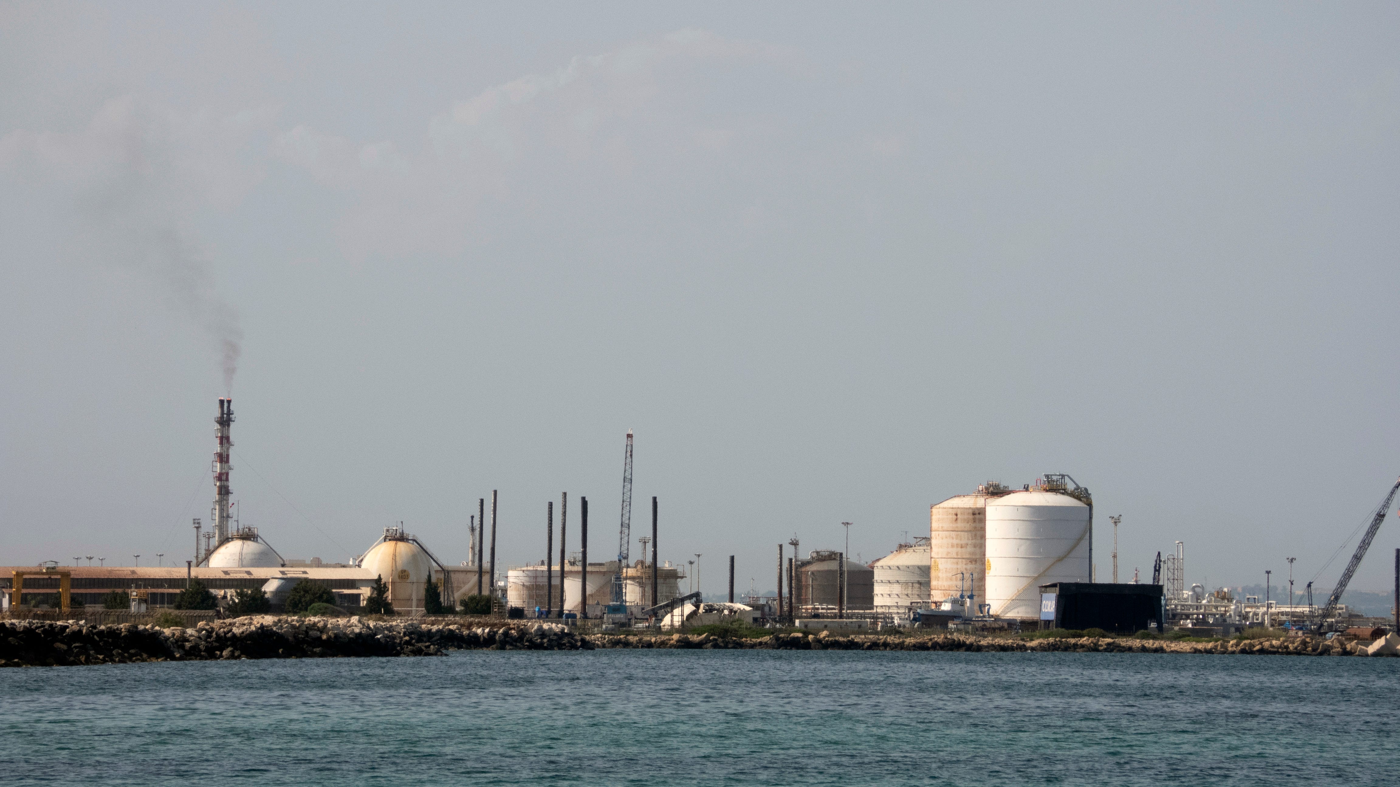 Italy imports more Russian oil despite impending embargo