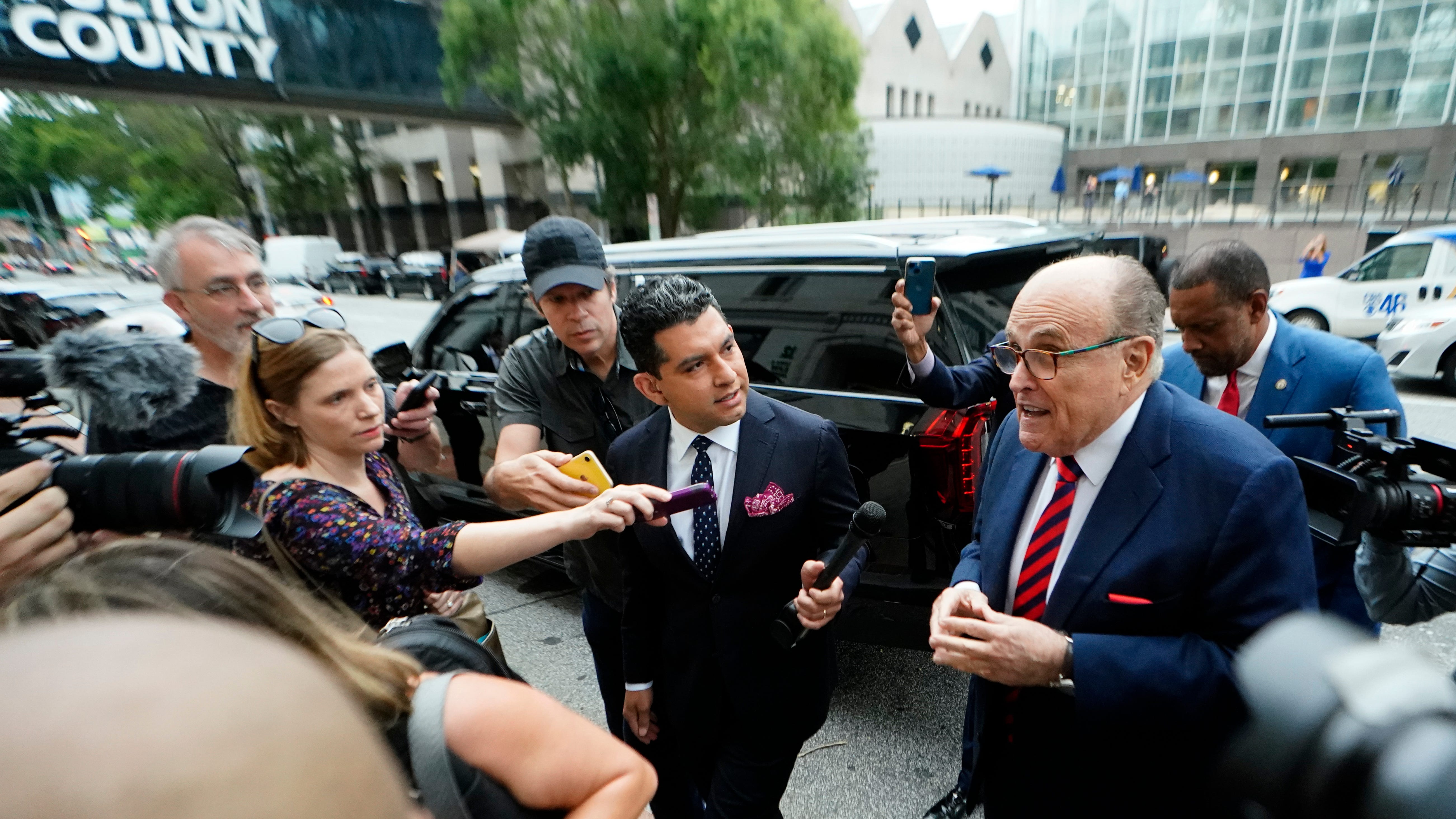 Giuliani faces grand jury in Georgia 2020 election probe