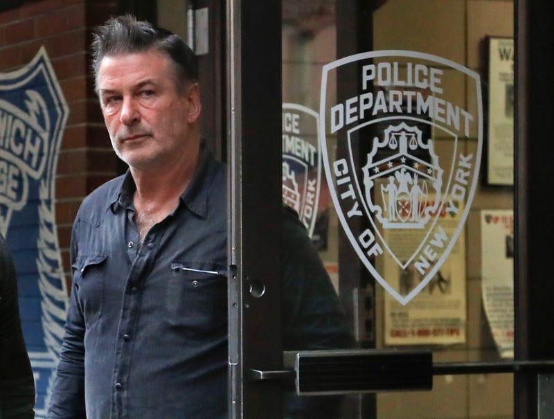 alec baldwin punch