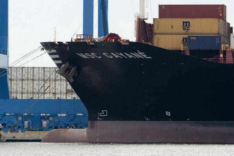 U.S. authorities have seized more than $1 billion worth of cocaine from a ship at a Philadelphia port.