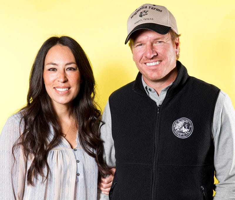 Joanna Gaines, left, and Chip Gaines