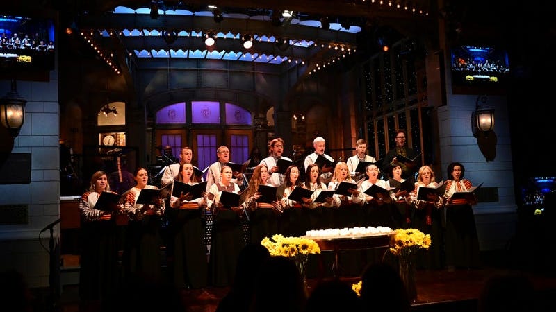 VIDEO: NYC Ukrainian chorus performs on 'Saturday Night Live'