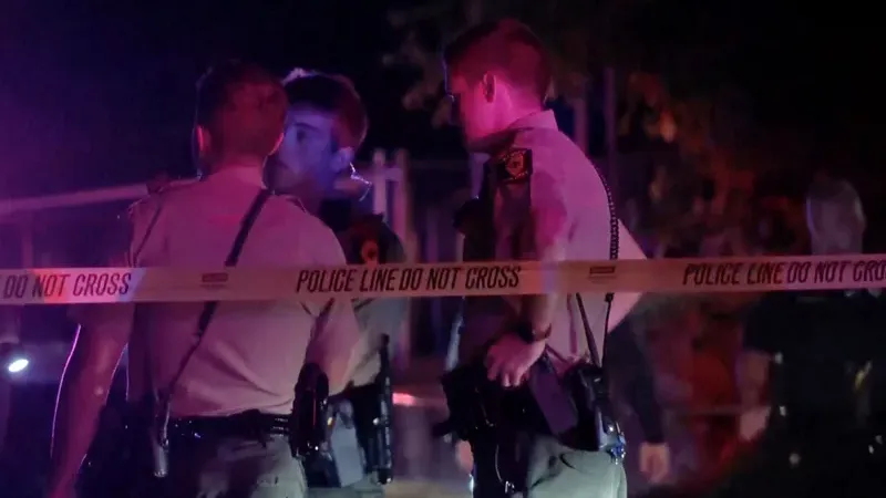 6 hospitalized in Peoria shooting incident
