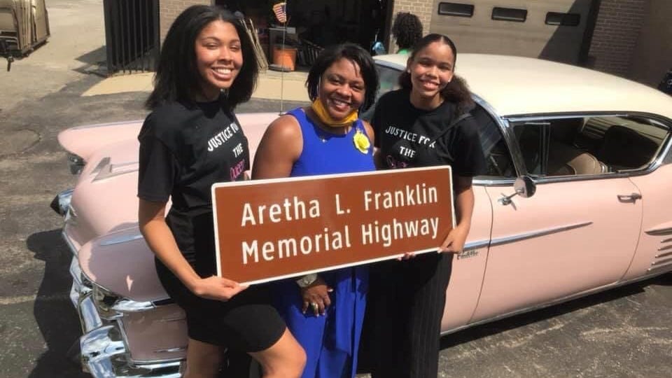 Aretha L. Franklin Memorial Highway Dedicated In Detroit