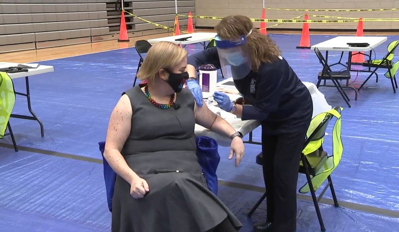 City of Chicago launches its first mass vaccination site at Malcolm X College