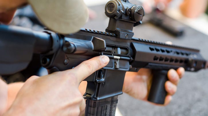 WATCH: Comedy tweet from Detroit shows porch pirate shocked when homeowner brings out assault rifle