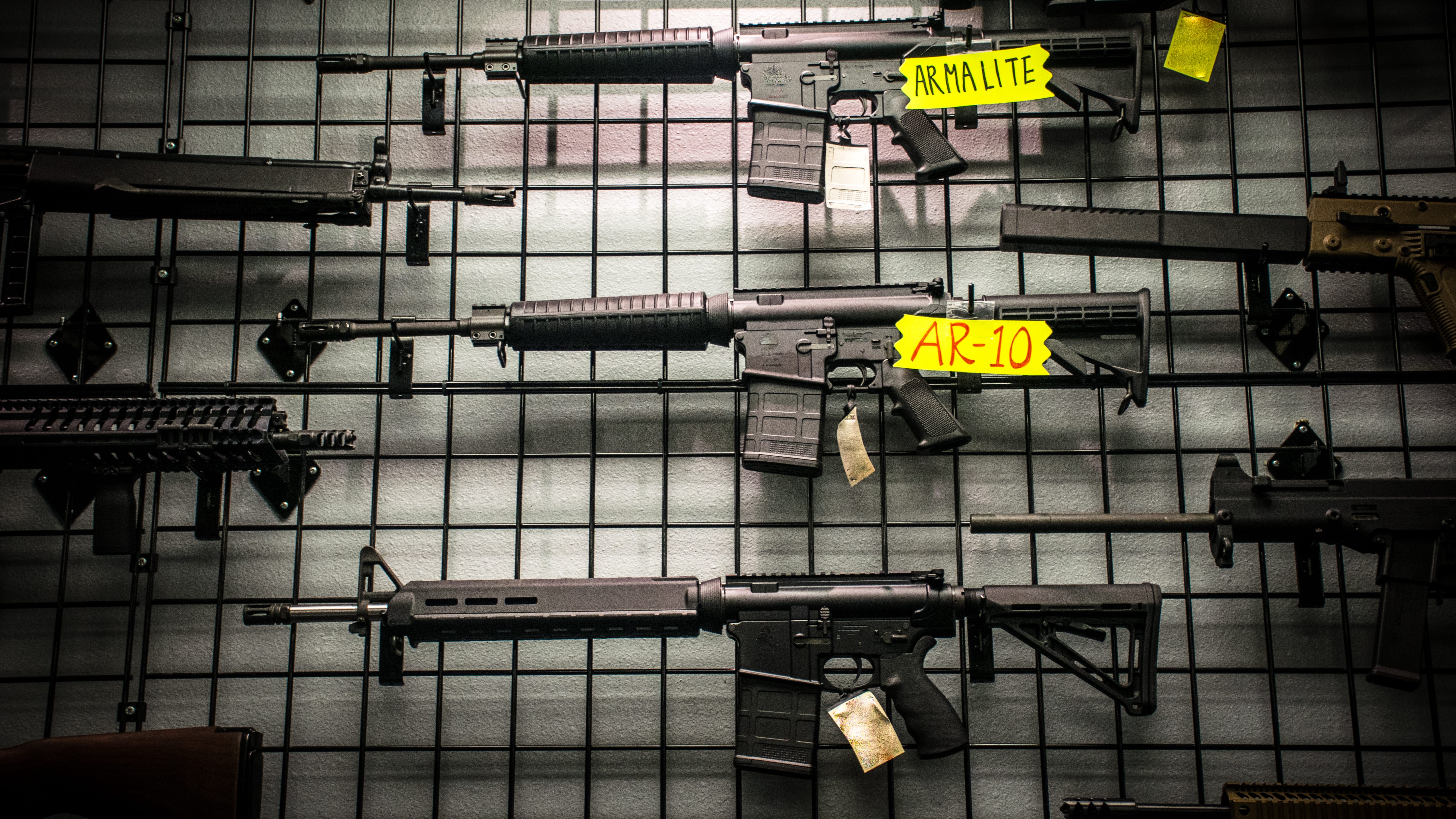 Naperville considers ban on sale of assault weapons