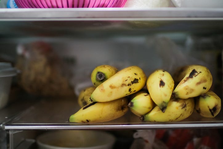 bananas in fridge? no