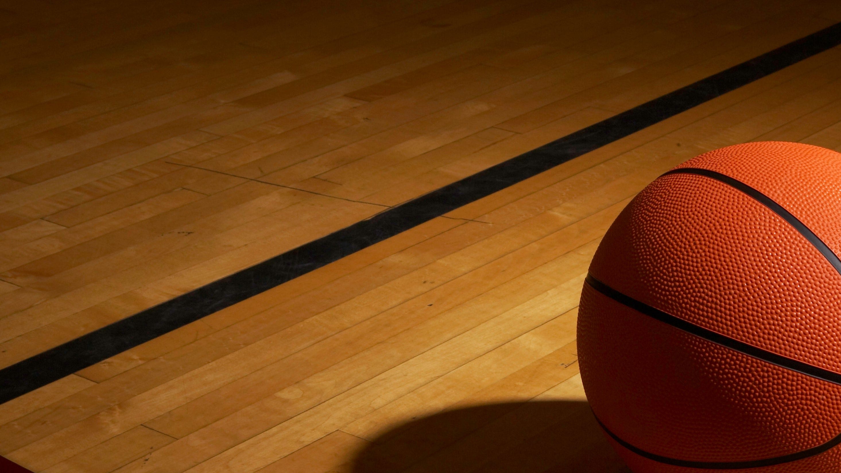 Minneapolis North hall of fame coach Larry McKenzie to 'hang up whistle' after 42 years