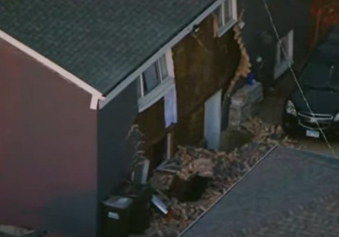 aerial shot of Bolingbrook house explosion 