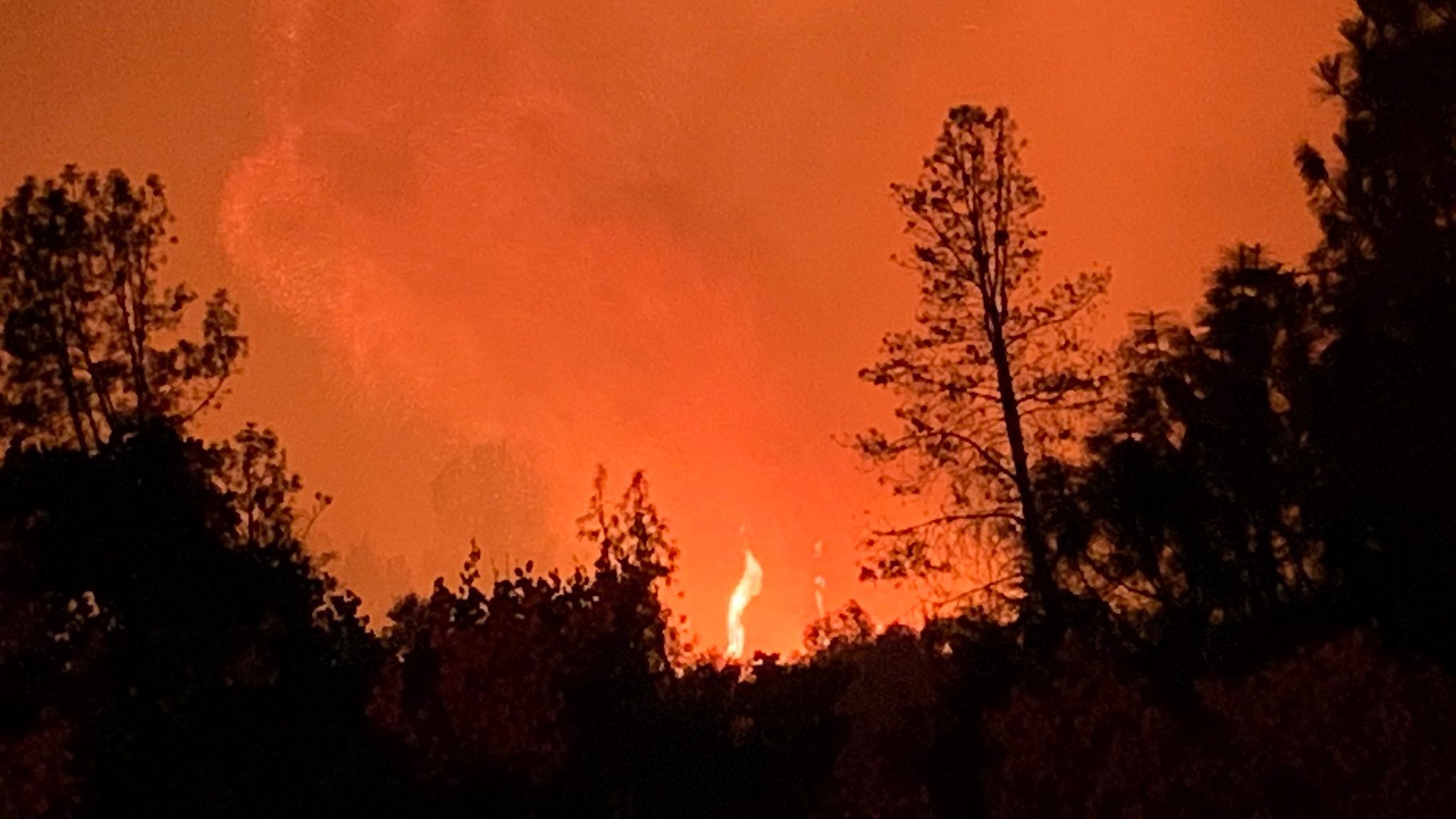 10 Dead in North Complex Fire, Town of Berry Creek Destroyed