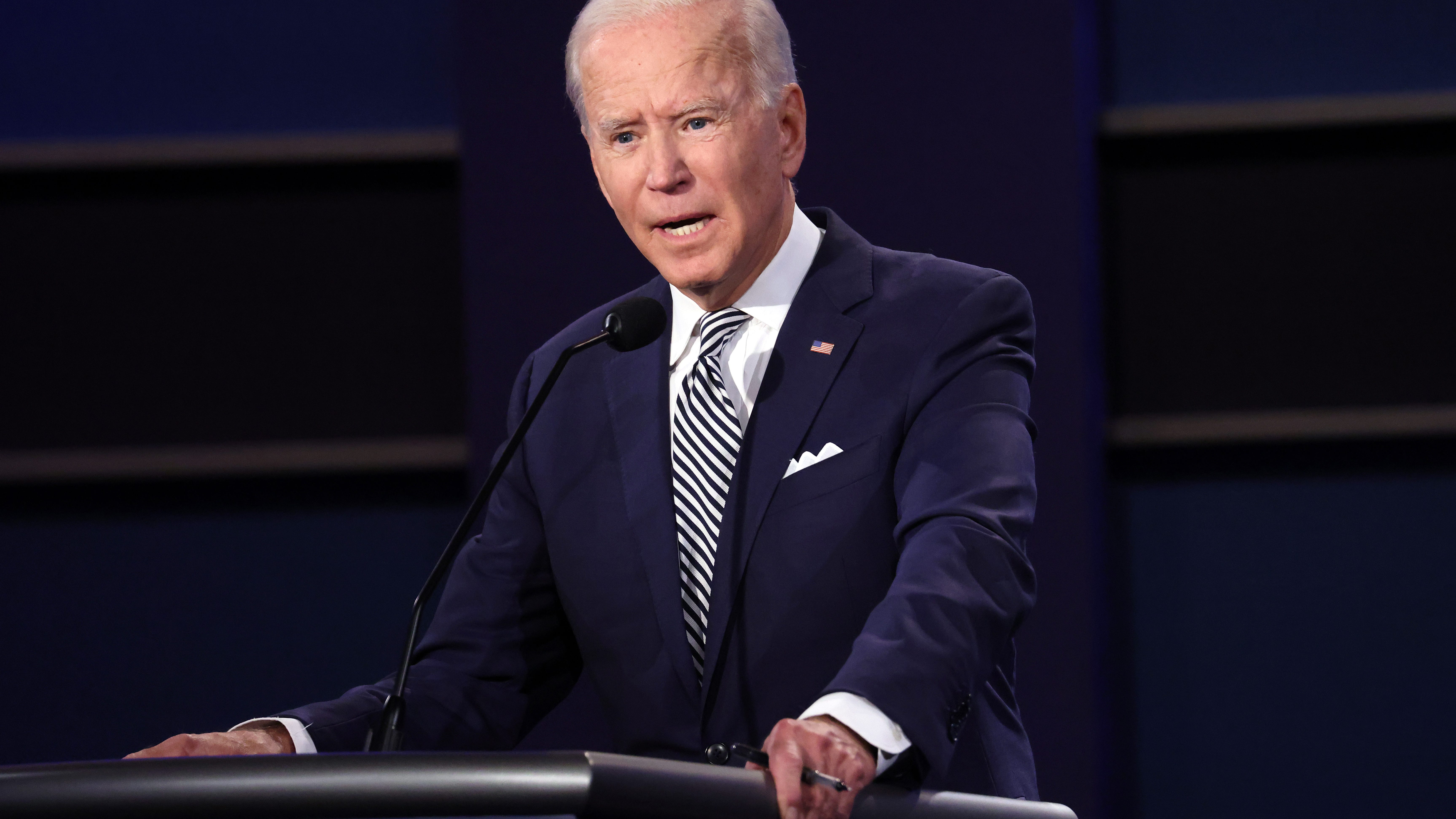 Biden resumes campaigning after testing negative for virus