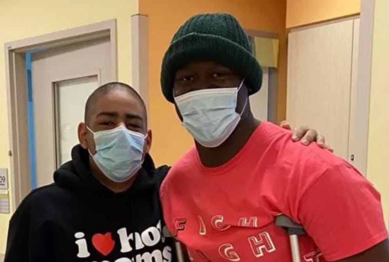 Former Muskegon High School football star and beloved Michigan Wolverine fan Dametrius "Meechie" Walker died Friday after battling bone cancer for two years, the University of Michigan announced.